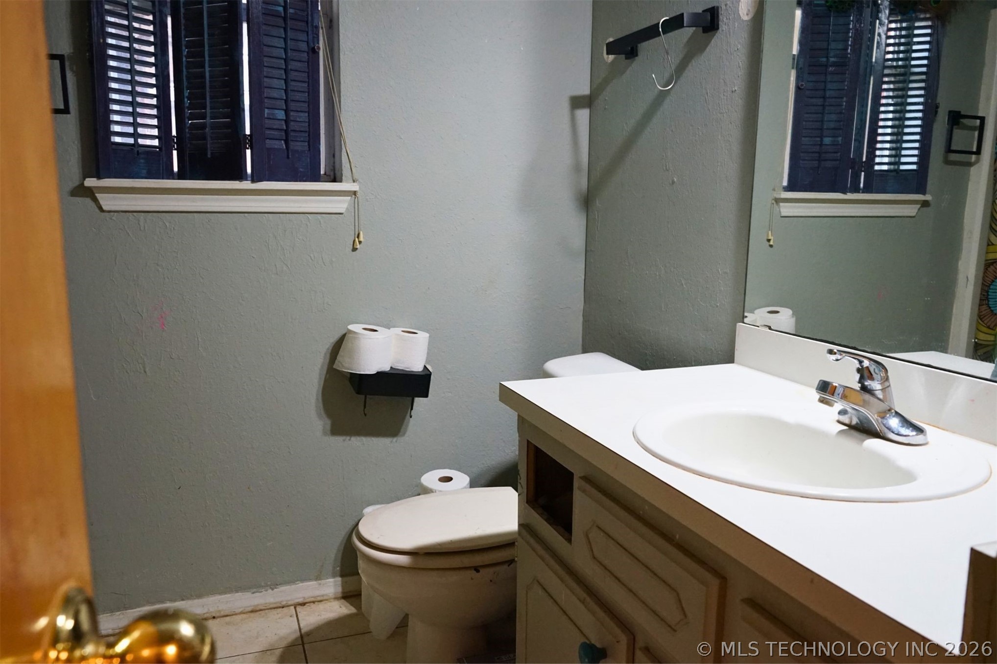 15912 County Road 1592