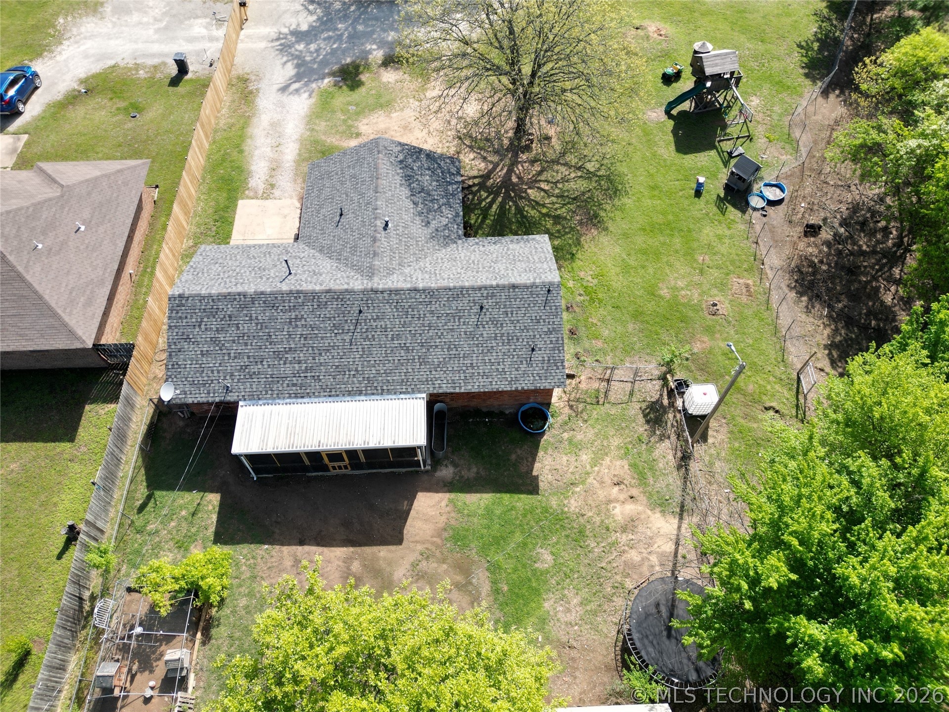 15912 County Road 1592