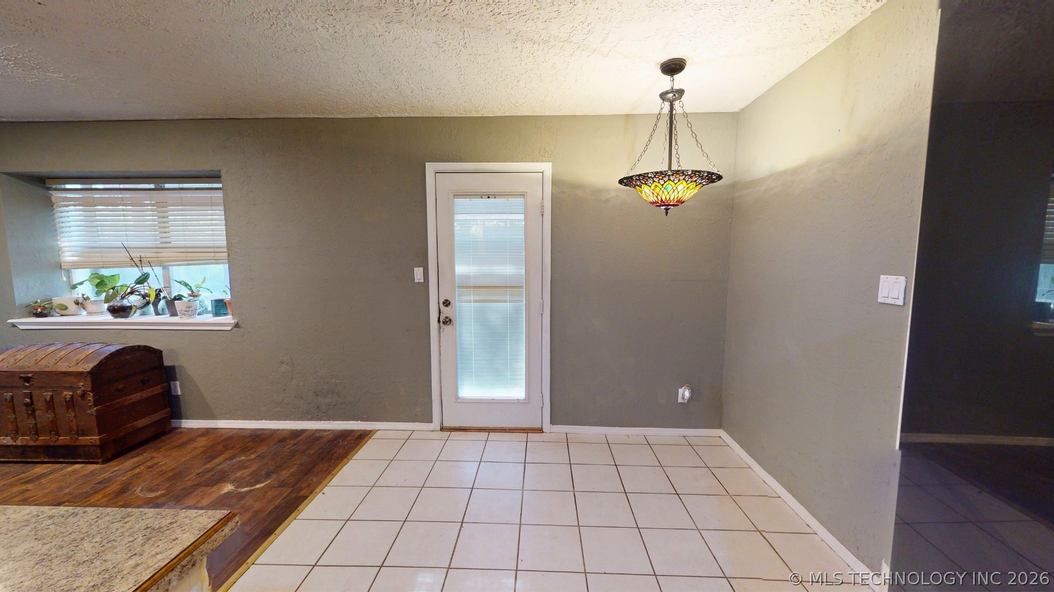 15912 County Road 1592