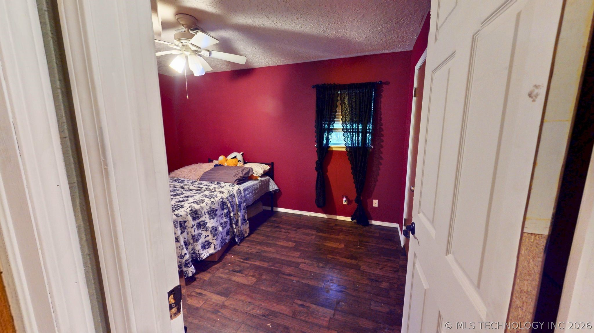 15912 County Road 1592