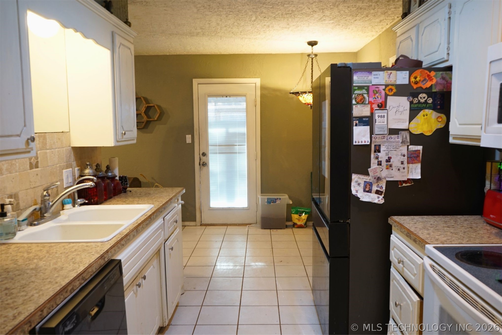 15912 County Road 1592