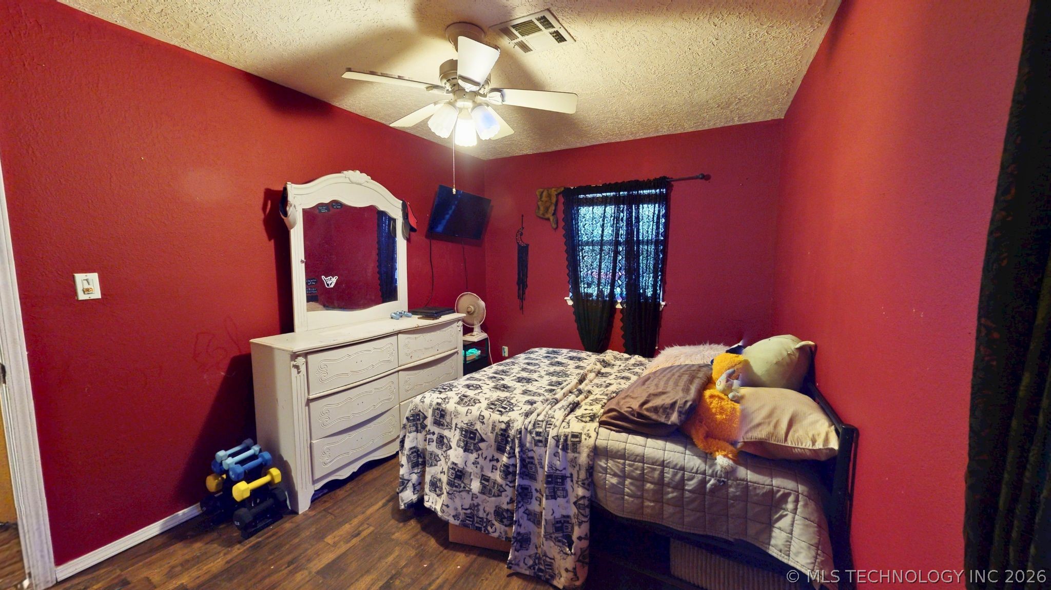 15912 County Road 1592