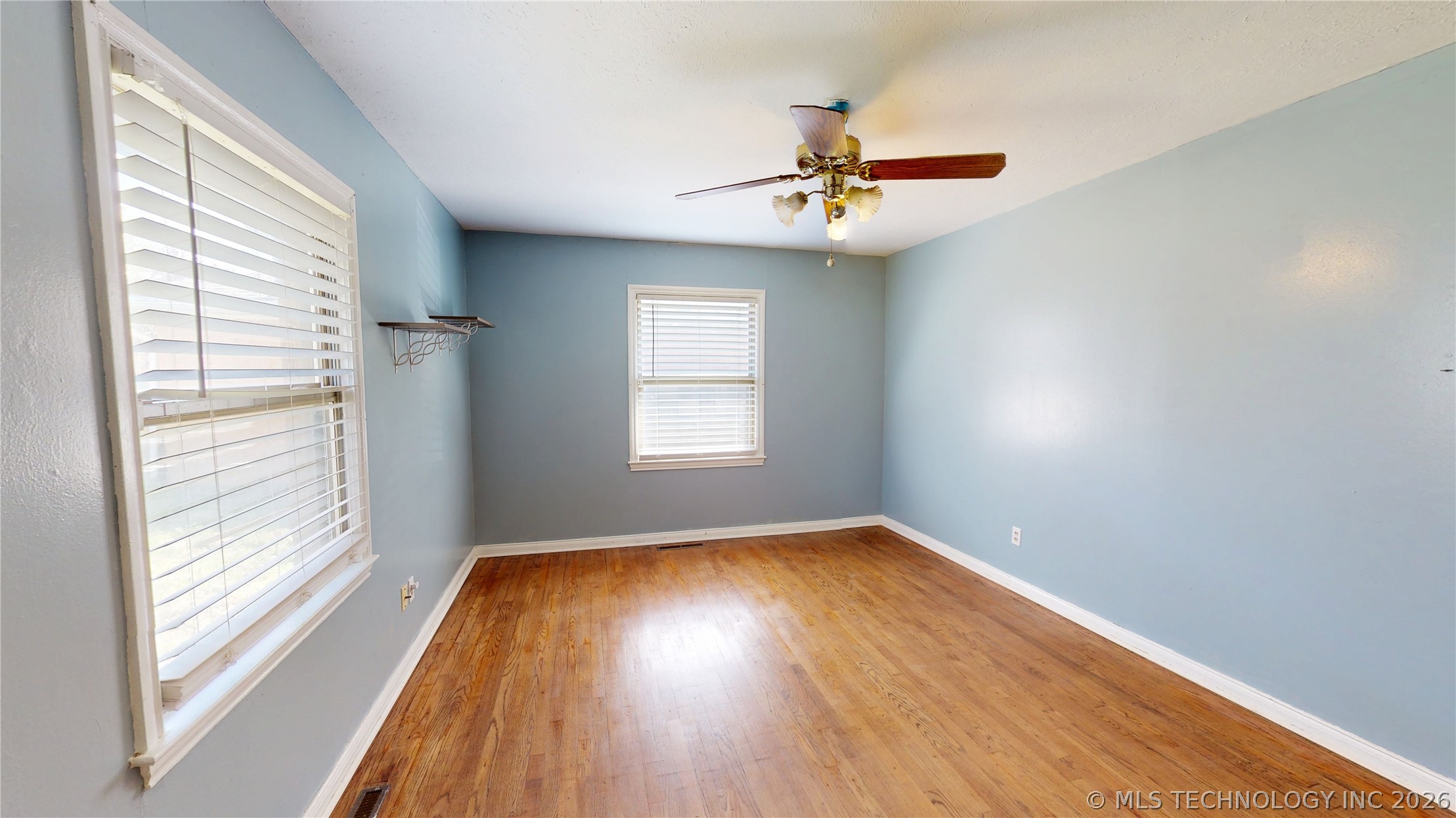 520 N Crownpoint Drive