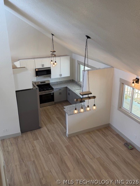 7180 Country Hollow