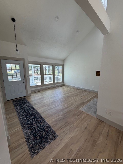 7180 Country Hollow