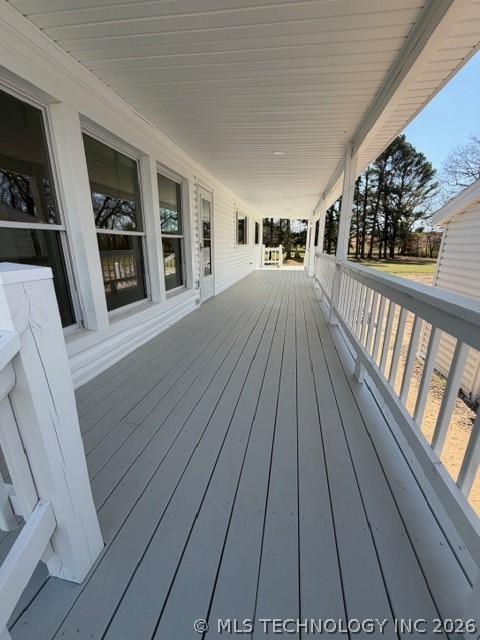 7180 Country Hollow