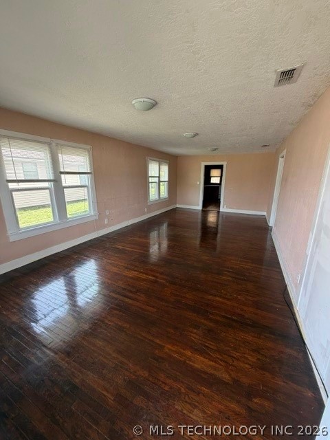 721 N Hinckley