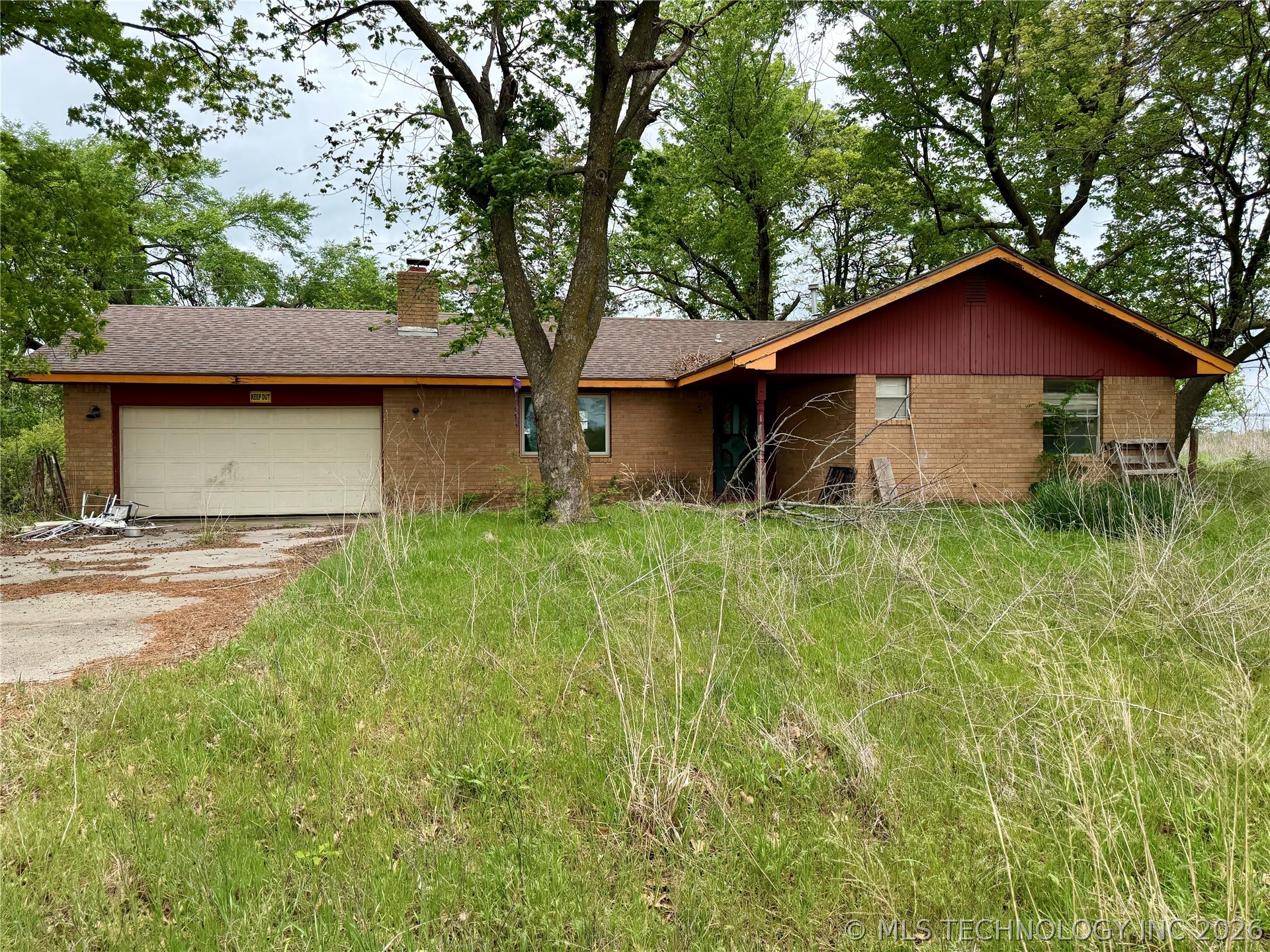 1214 Vinson