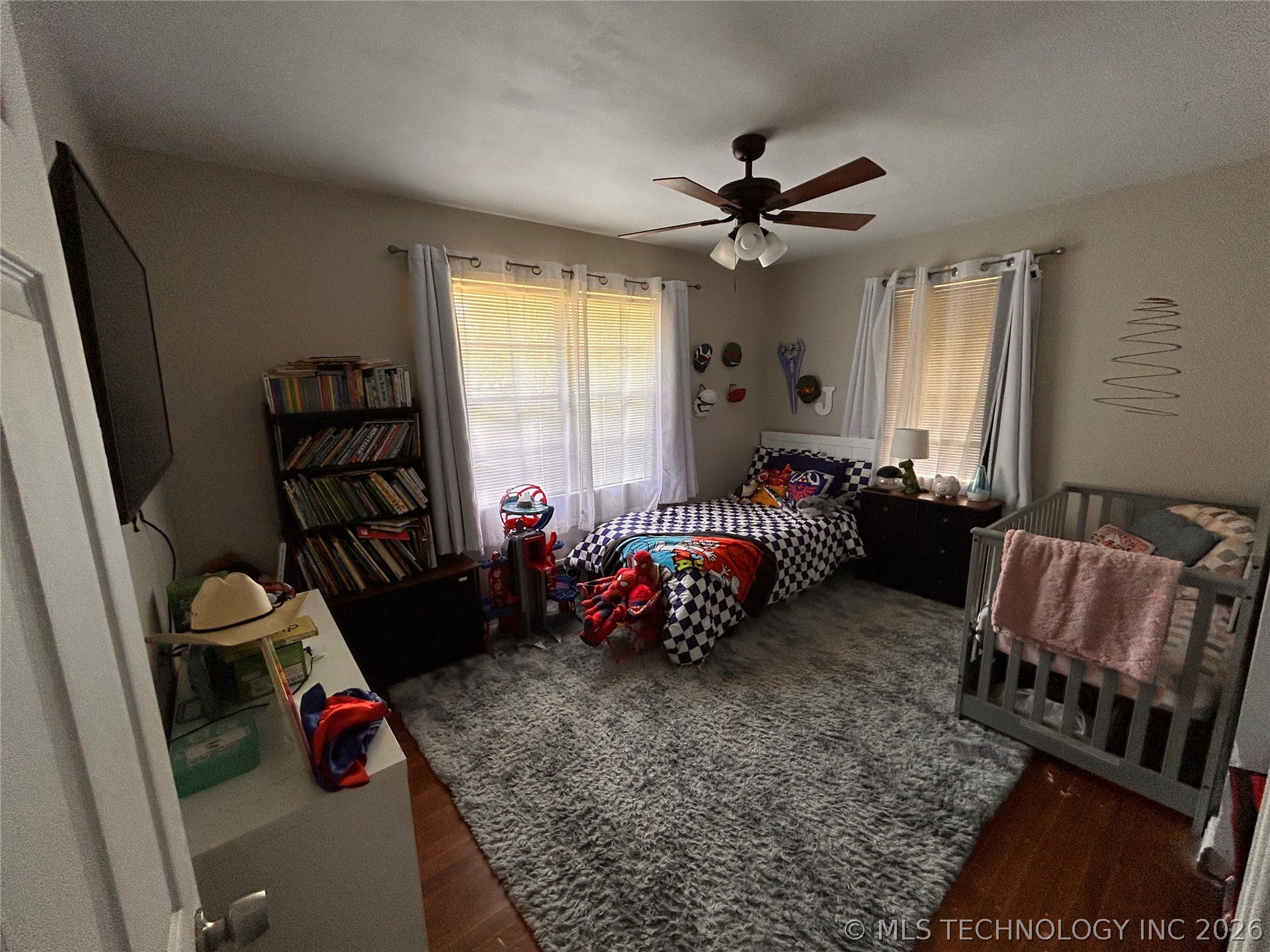 123 E 15th