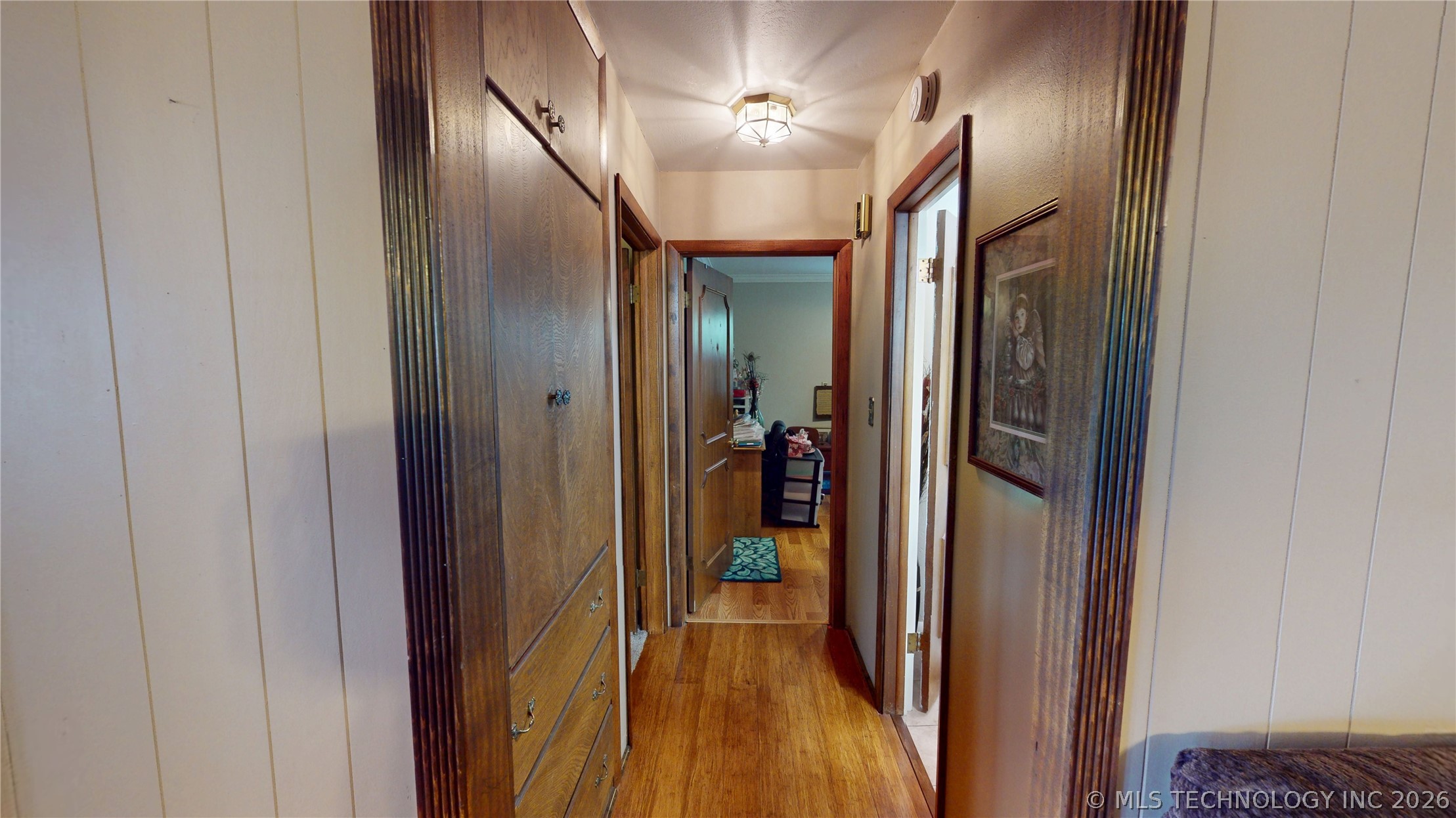 1005 S Broadway