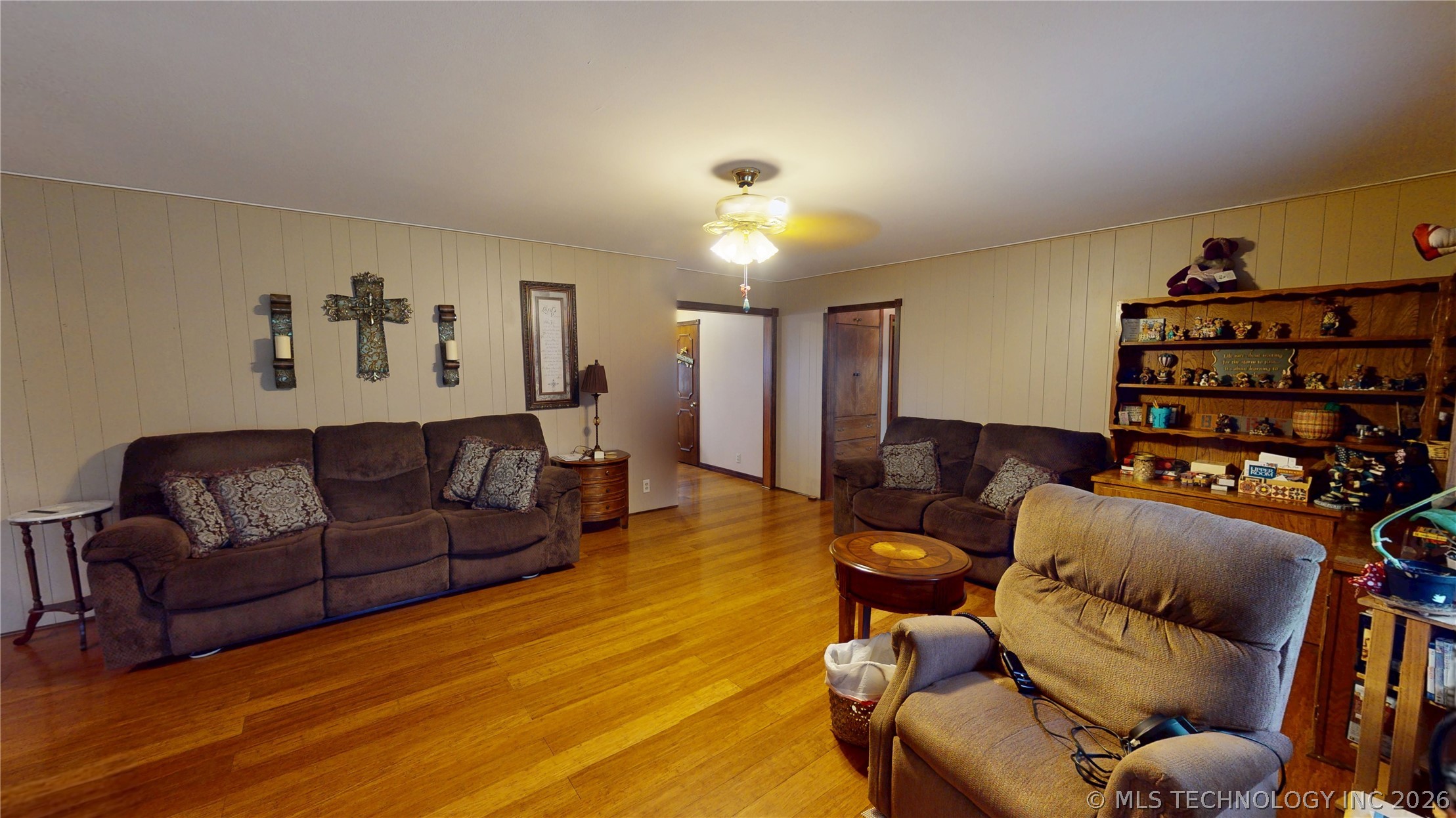 1005 S Broadway