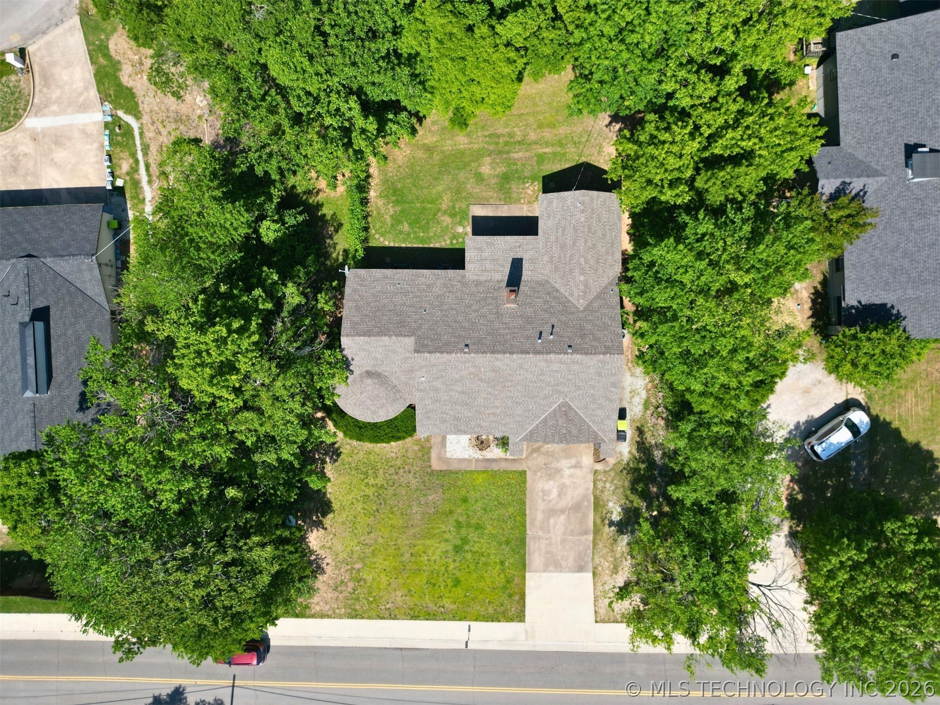 1005 S Broadway