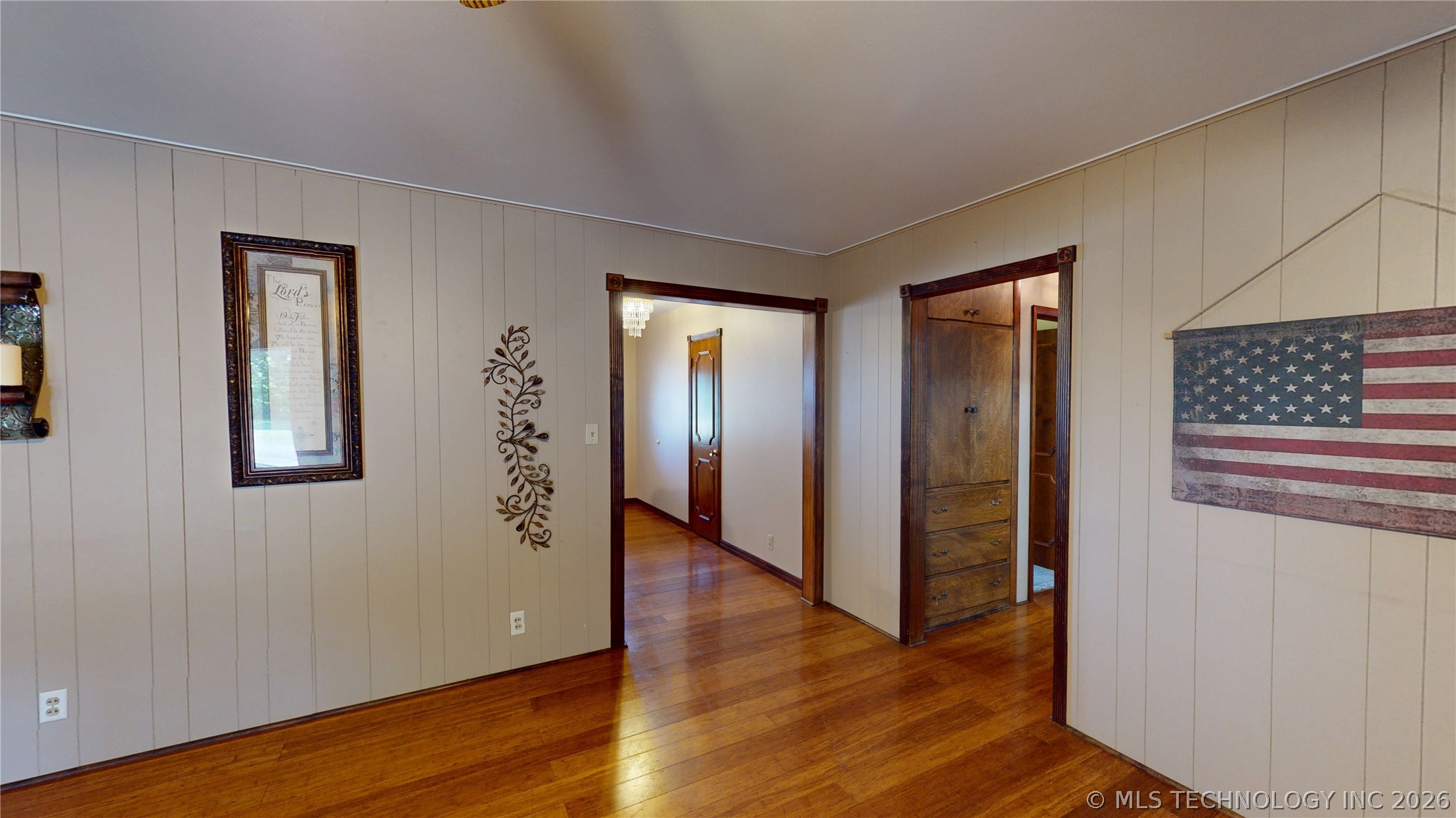 1005 S Broadway