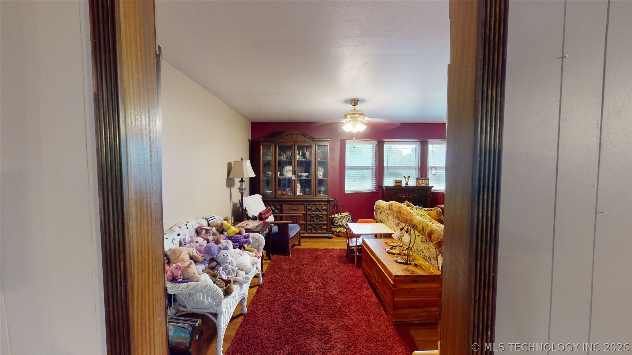 1005 S Broadway