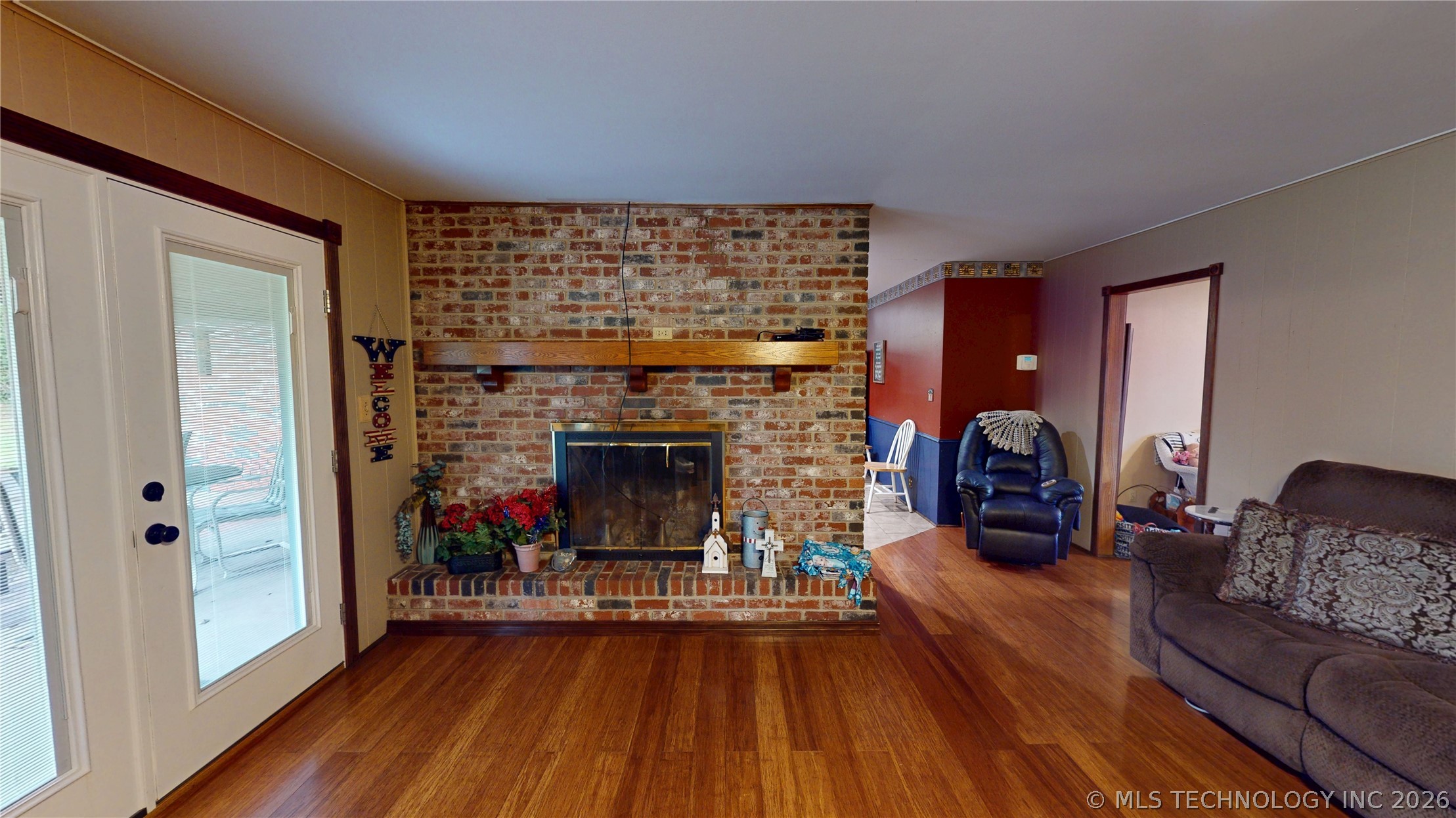 1005 S Broadway