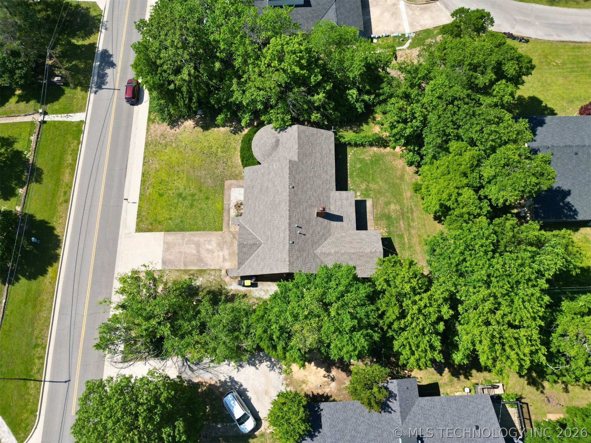 1005 S Broadway