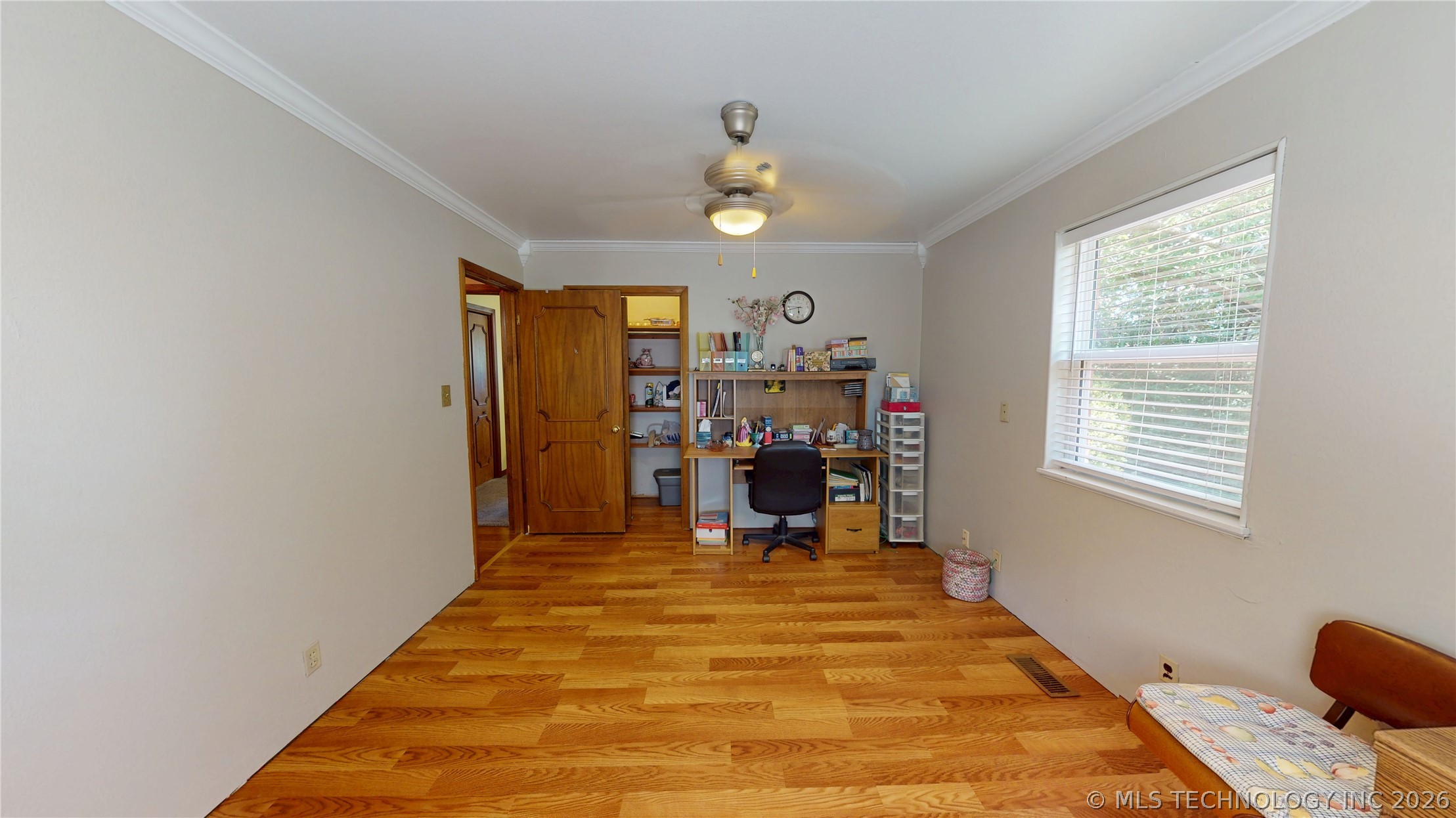 1005 S Broadway
