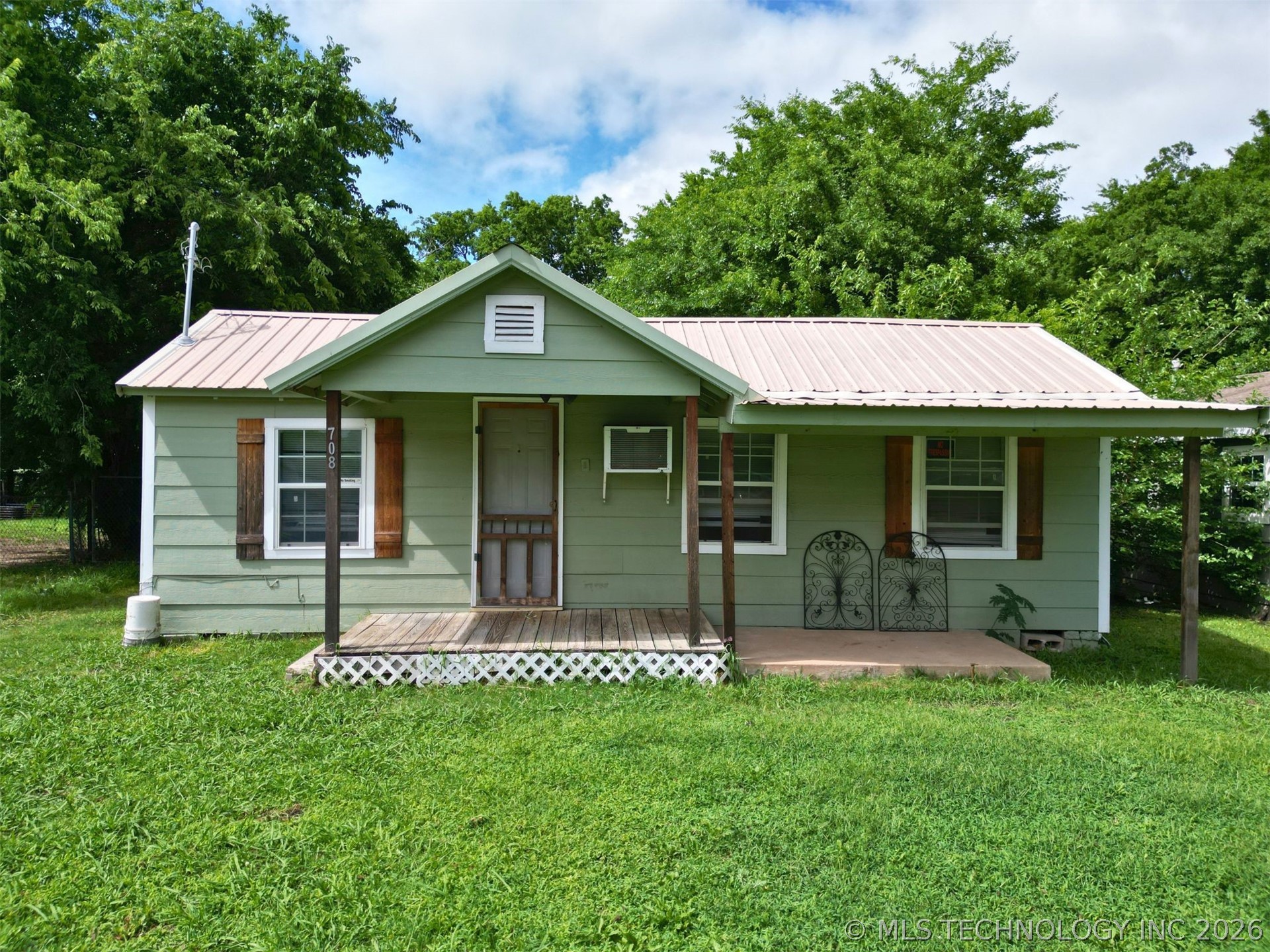 708 W 3rd