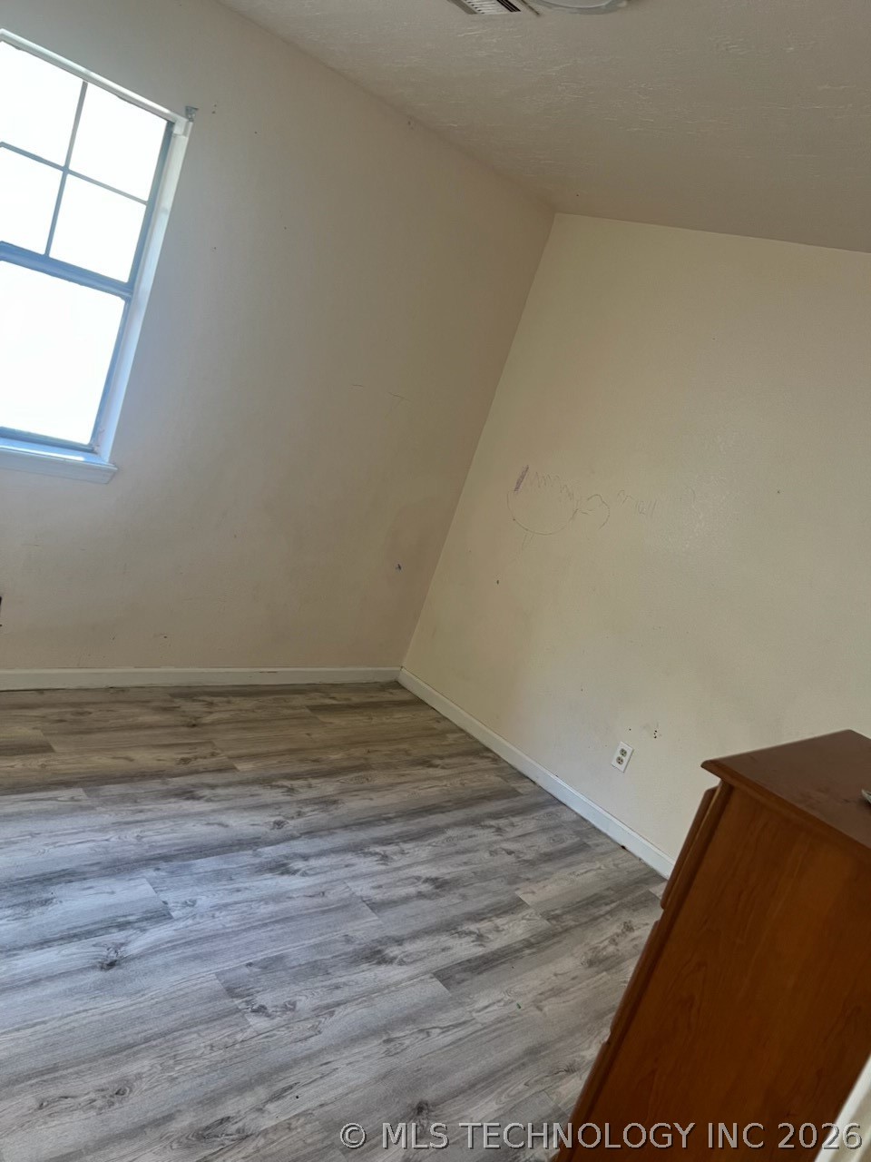 727 E 6th