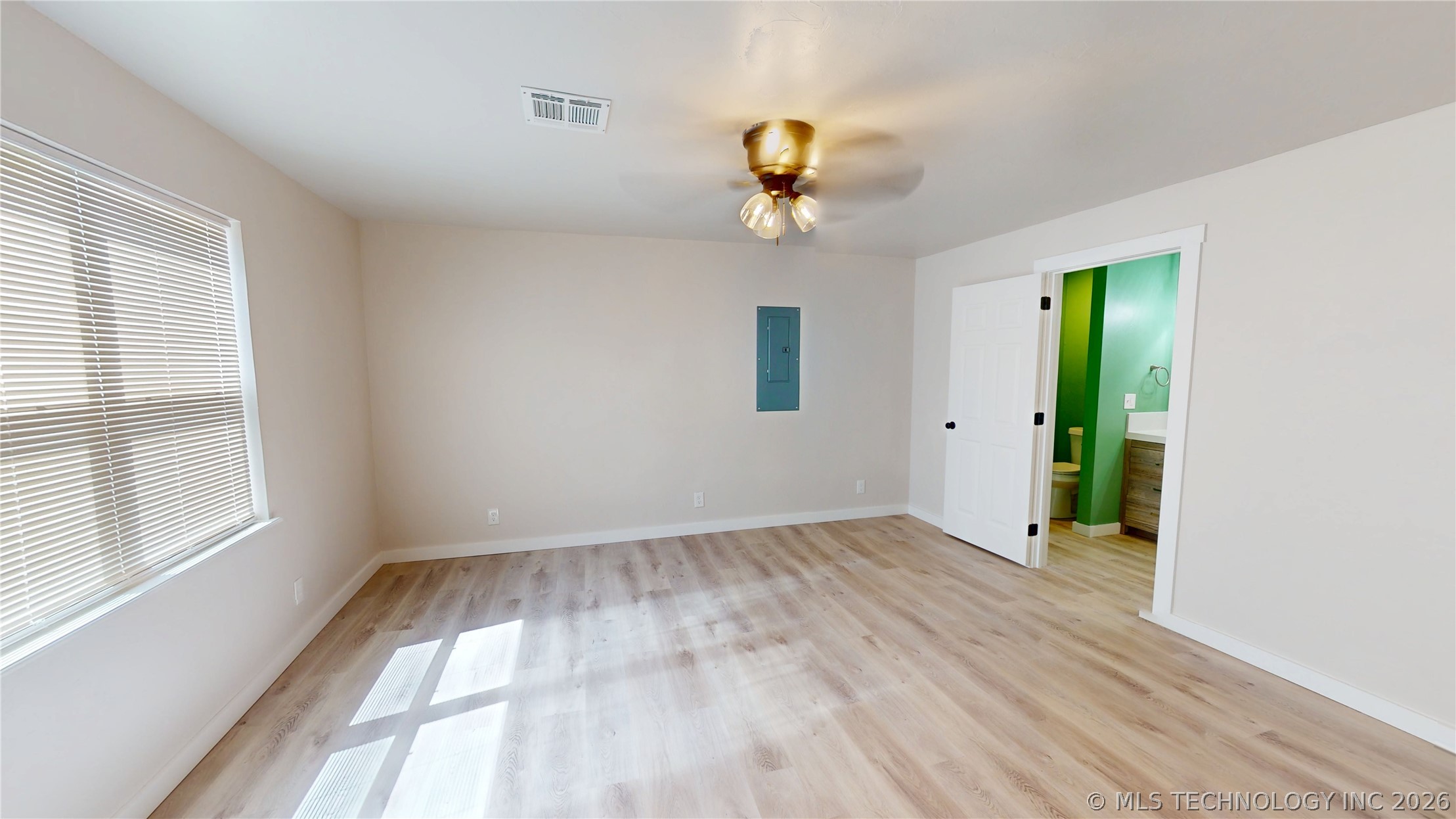 1004 S Highland