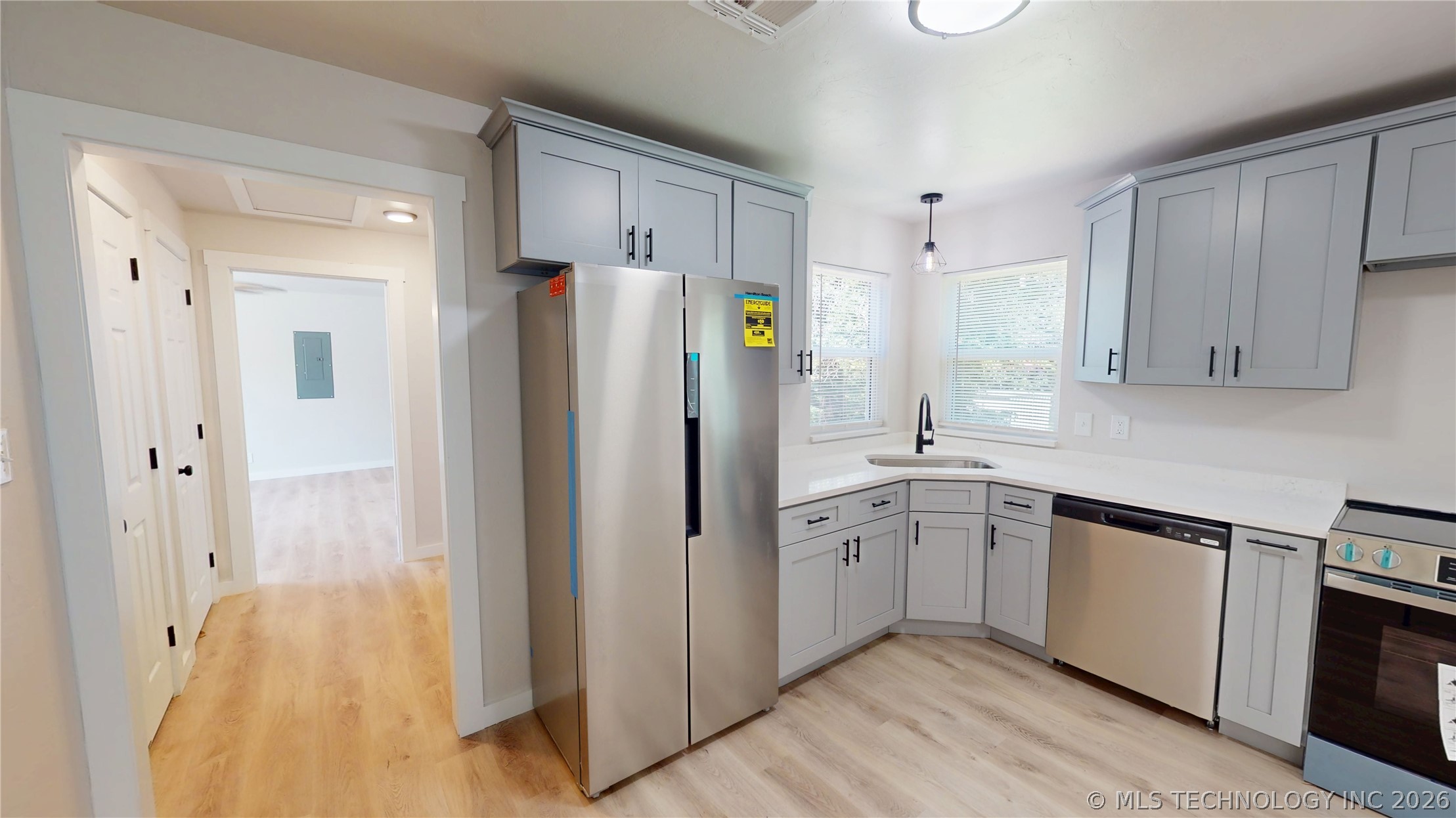 1004 S Highland