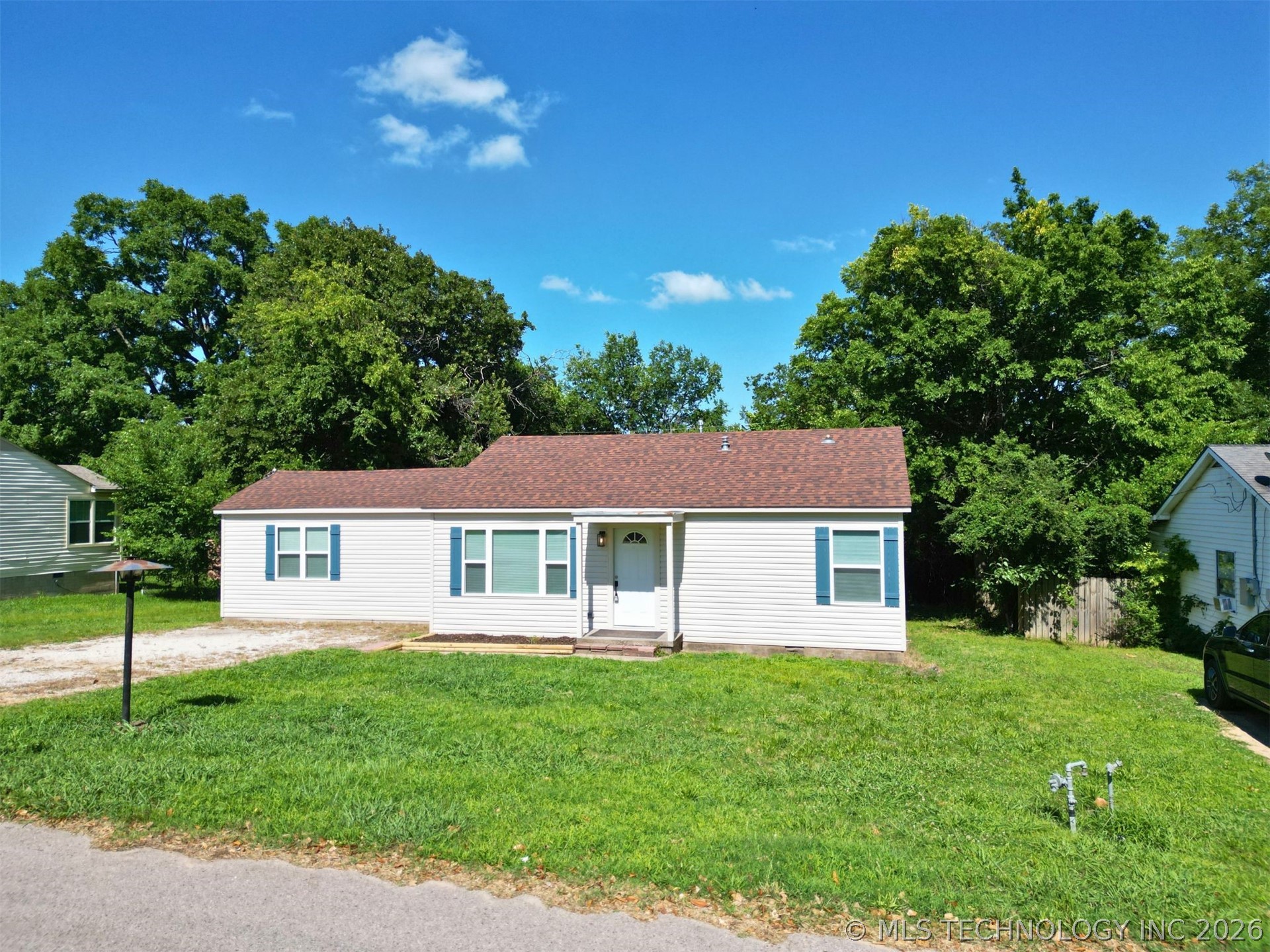 1004 S Highland
