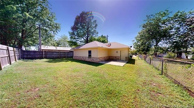 1831 E Oak Hills