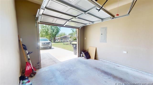 1831 E Oak Hills