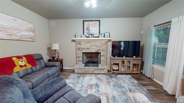 1831 E Oak Hills