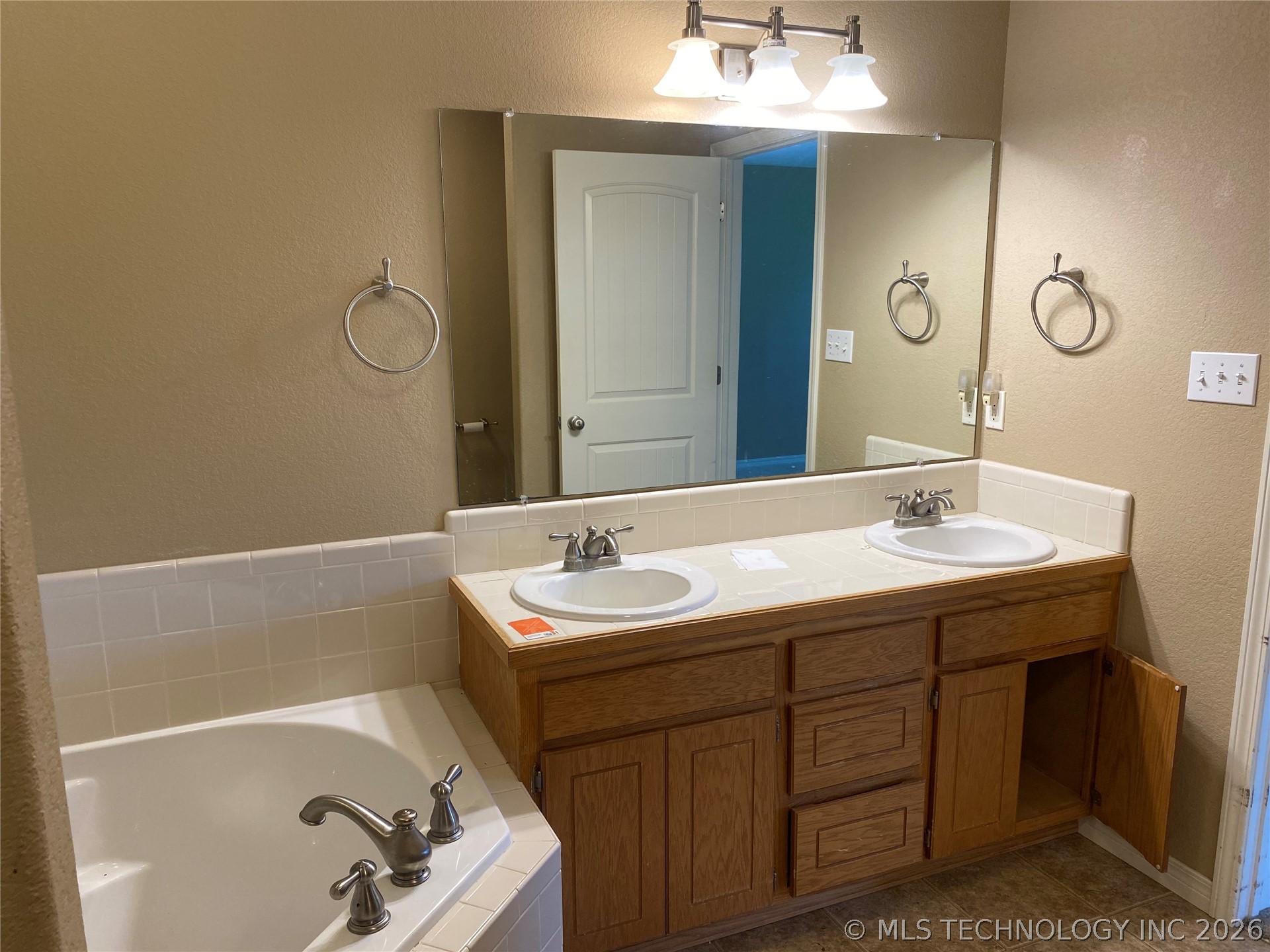 22774 County Road 3470