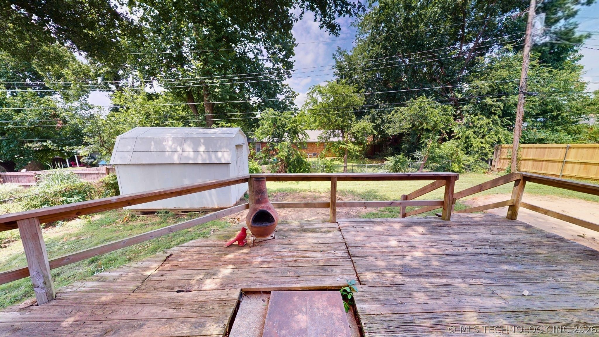 1830 E 17th