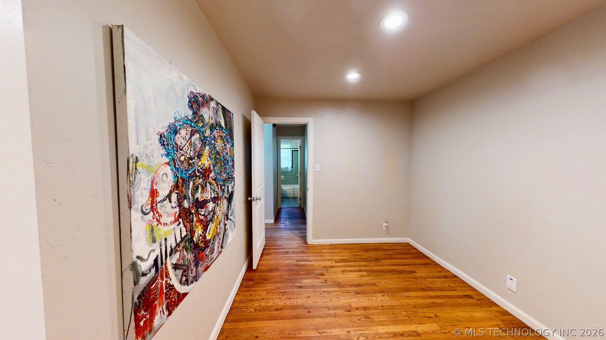 1830 E 17th