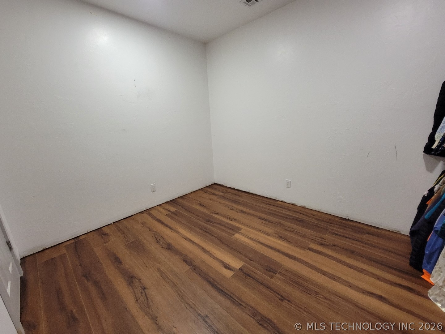 2913 120th NE