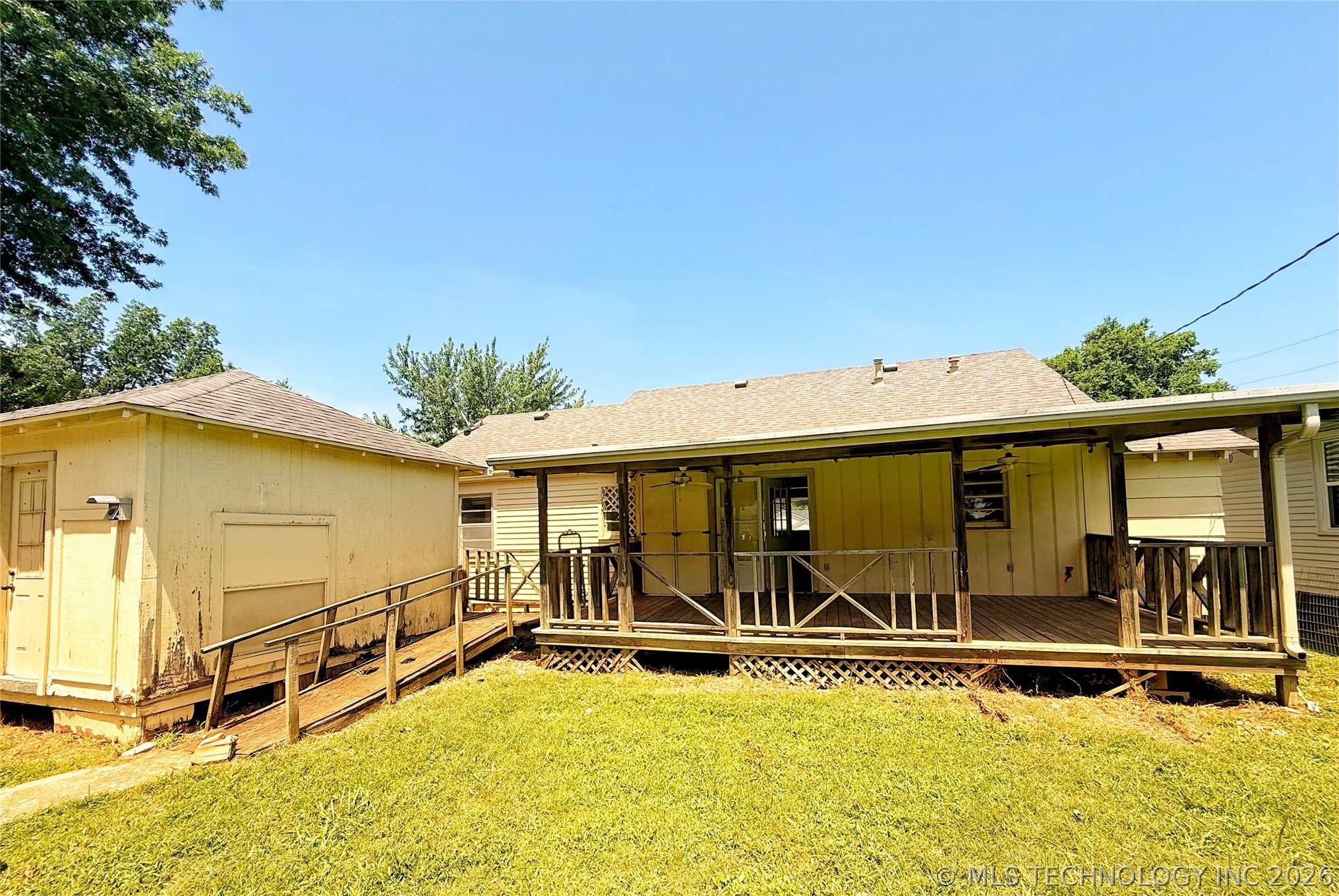 719 N Kelker