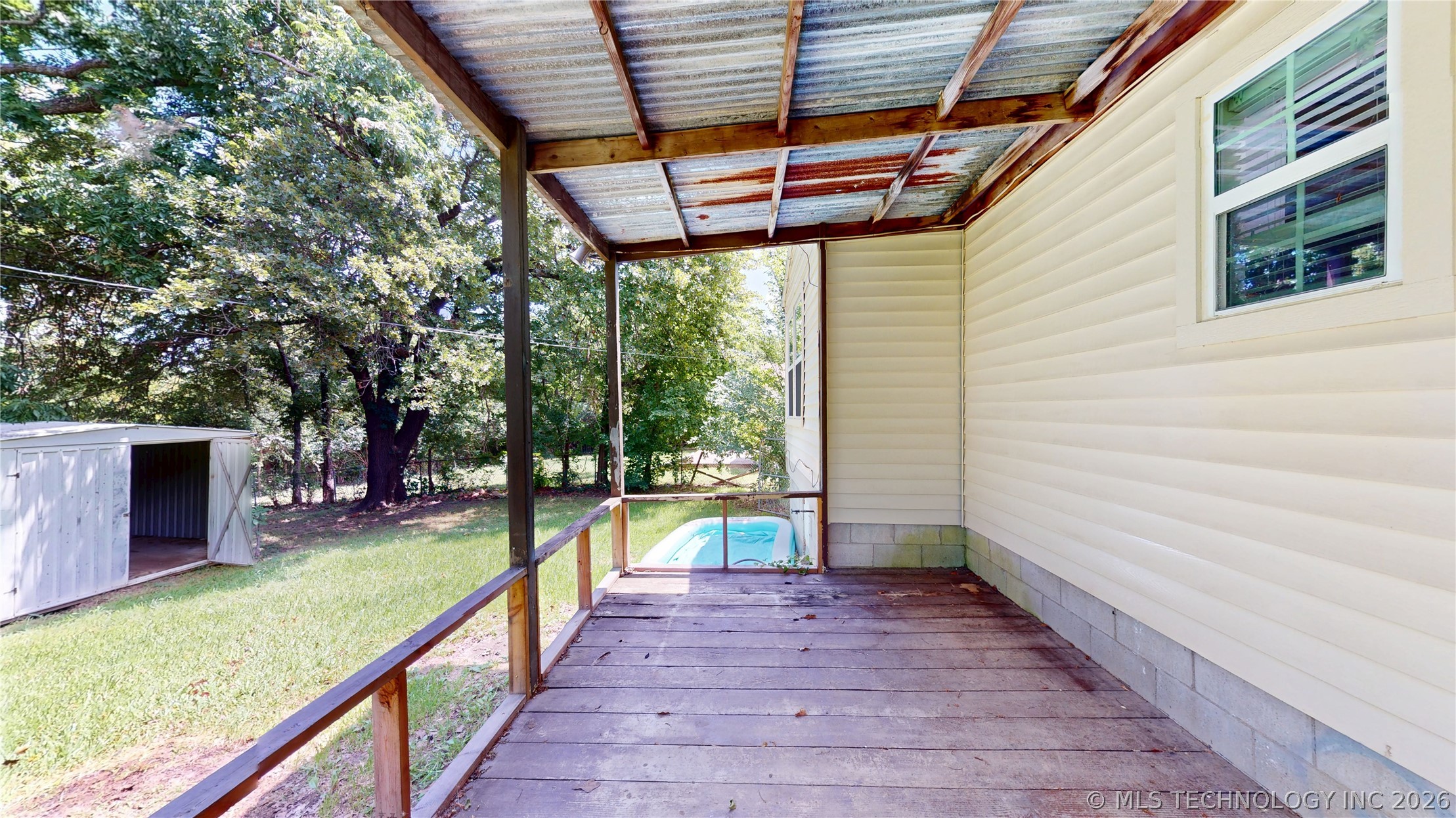 1002 S Highland