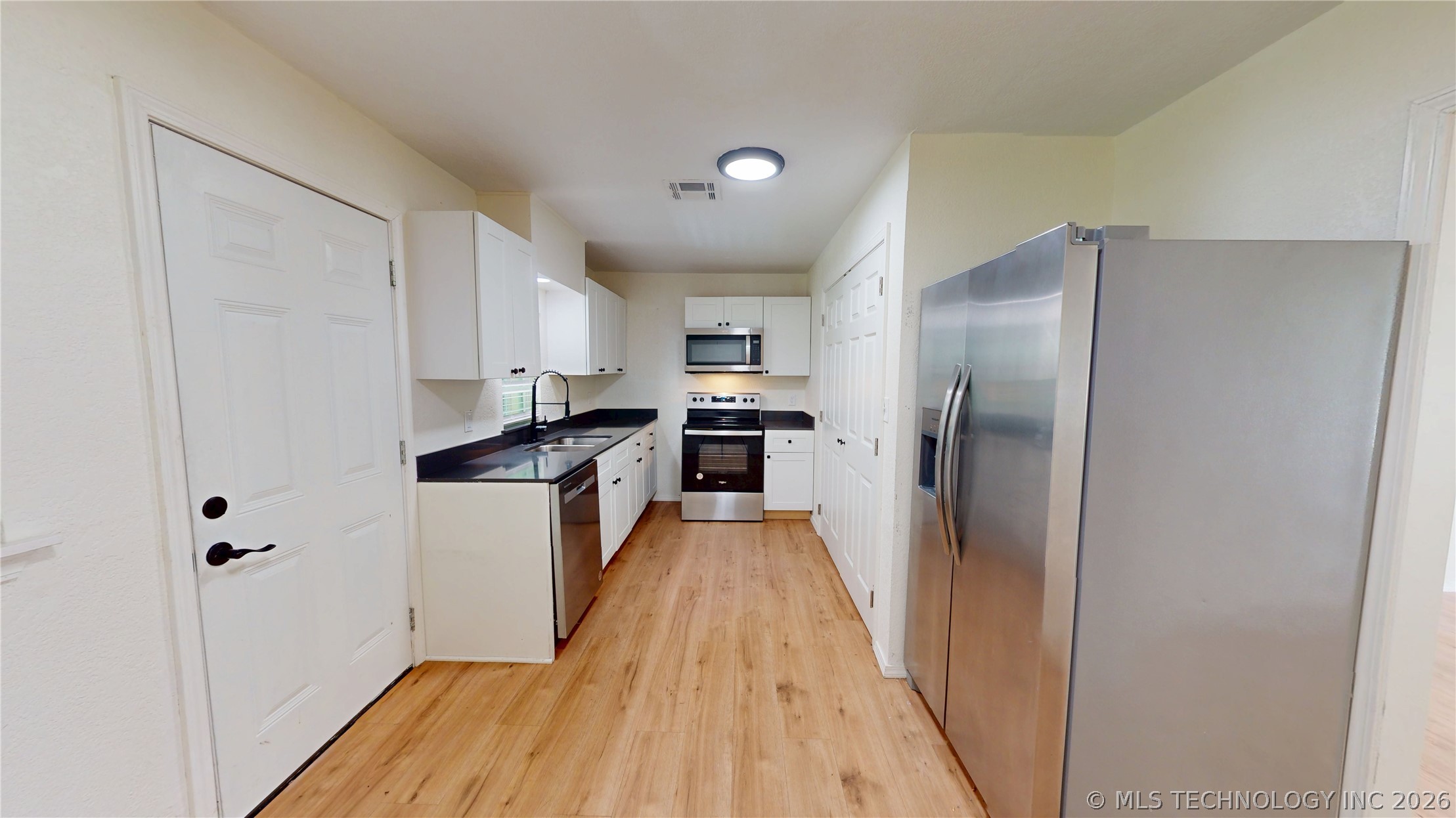 1002 S Highland