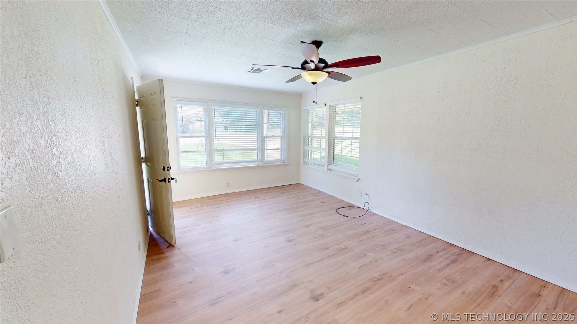 1002 S Highland