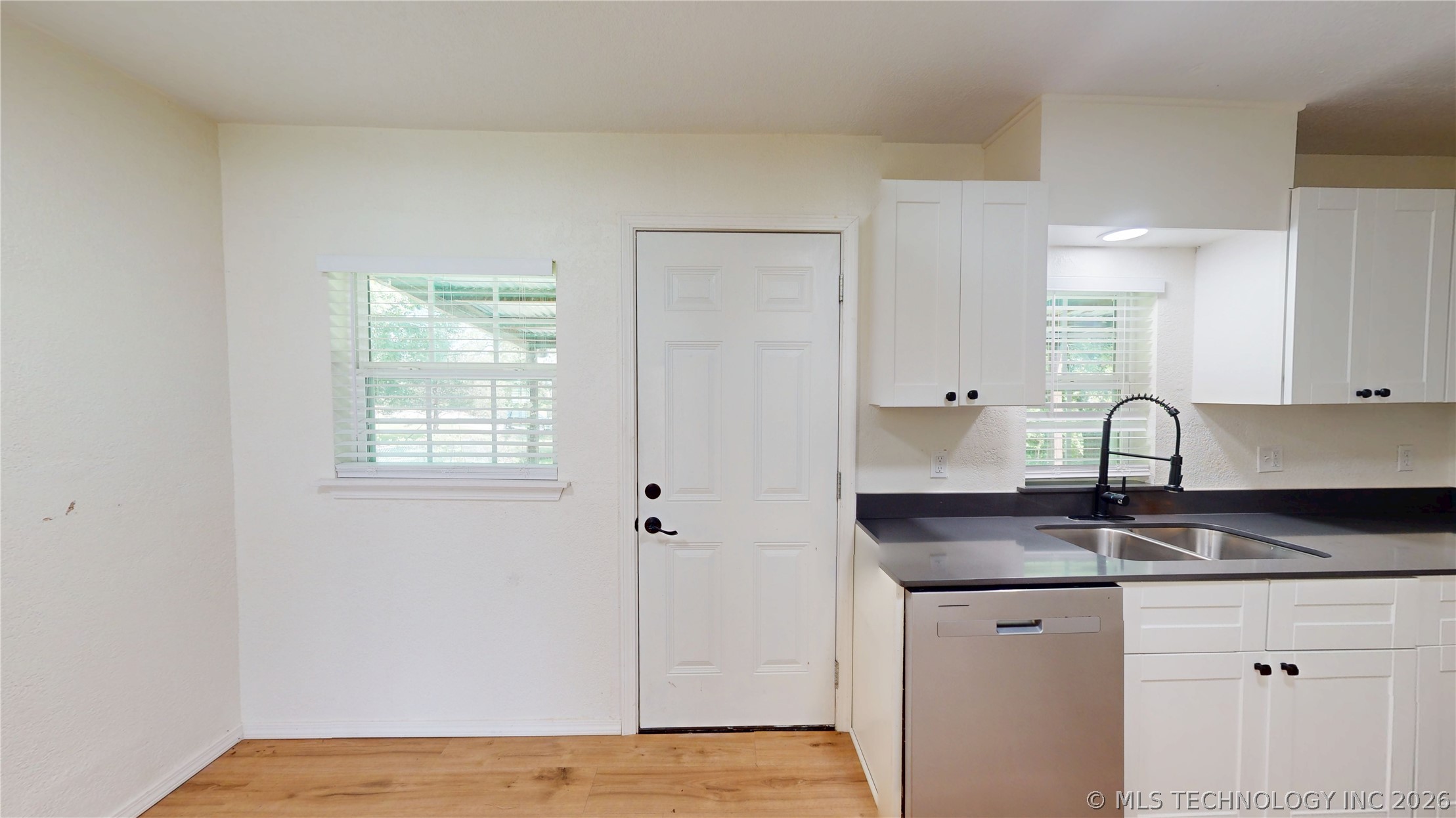 1002 S Highland