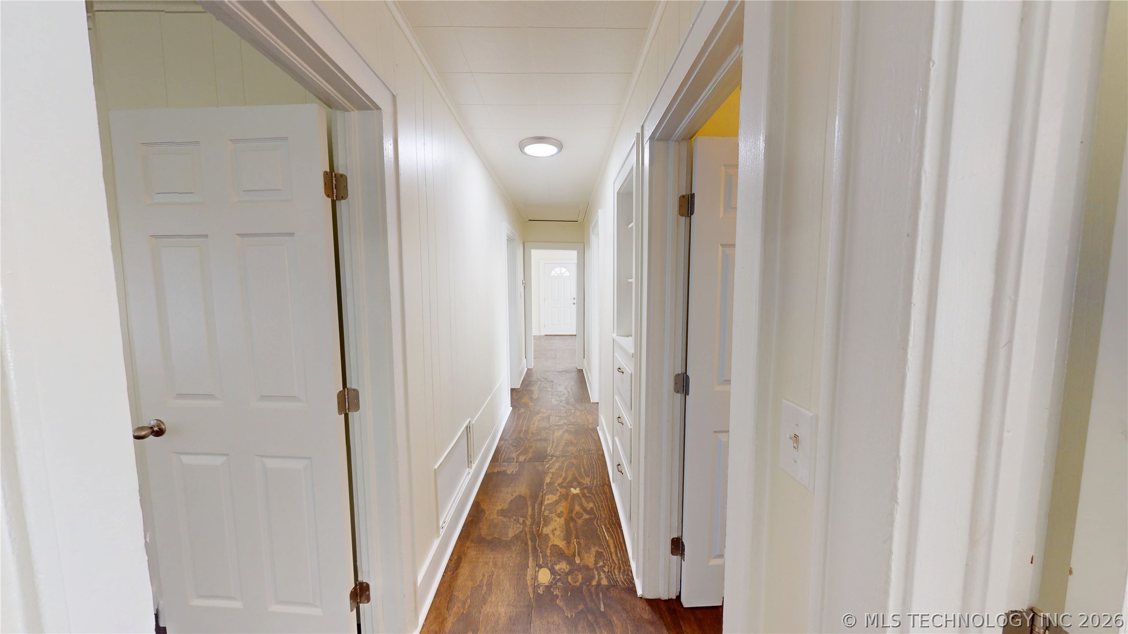 805 E 17th Street