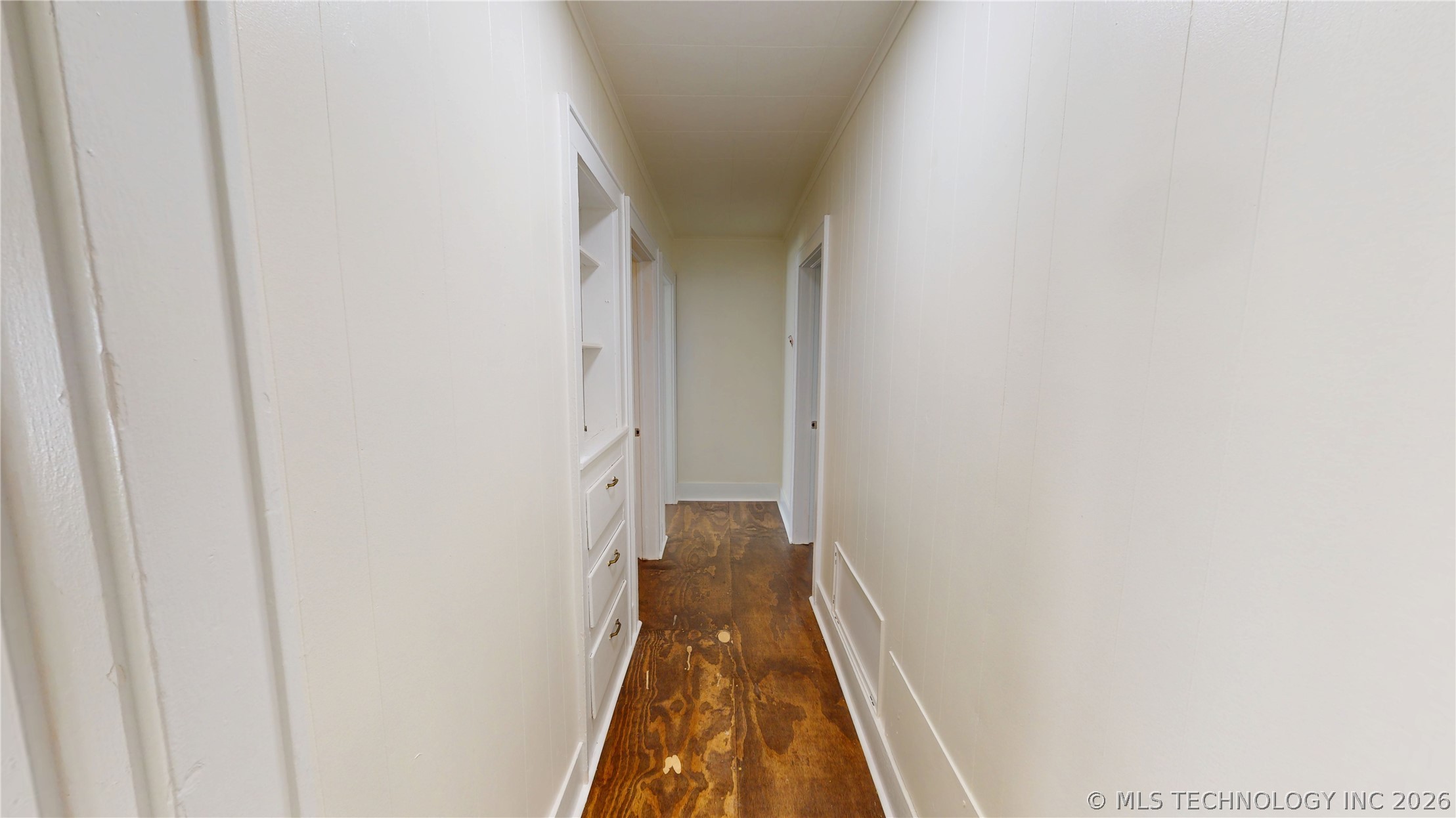 805 E 17th Street