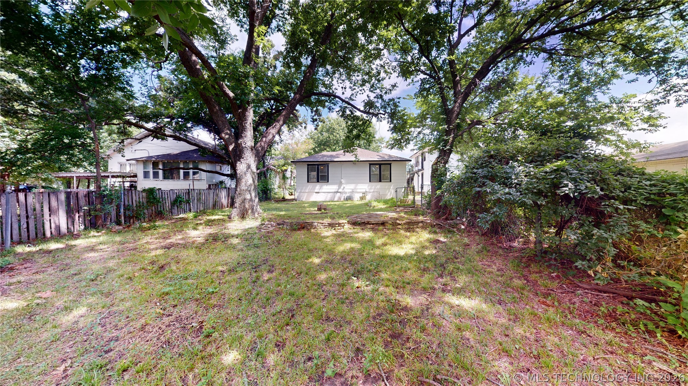 805 E 17th Street