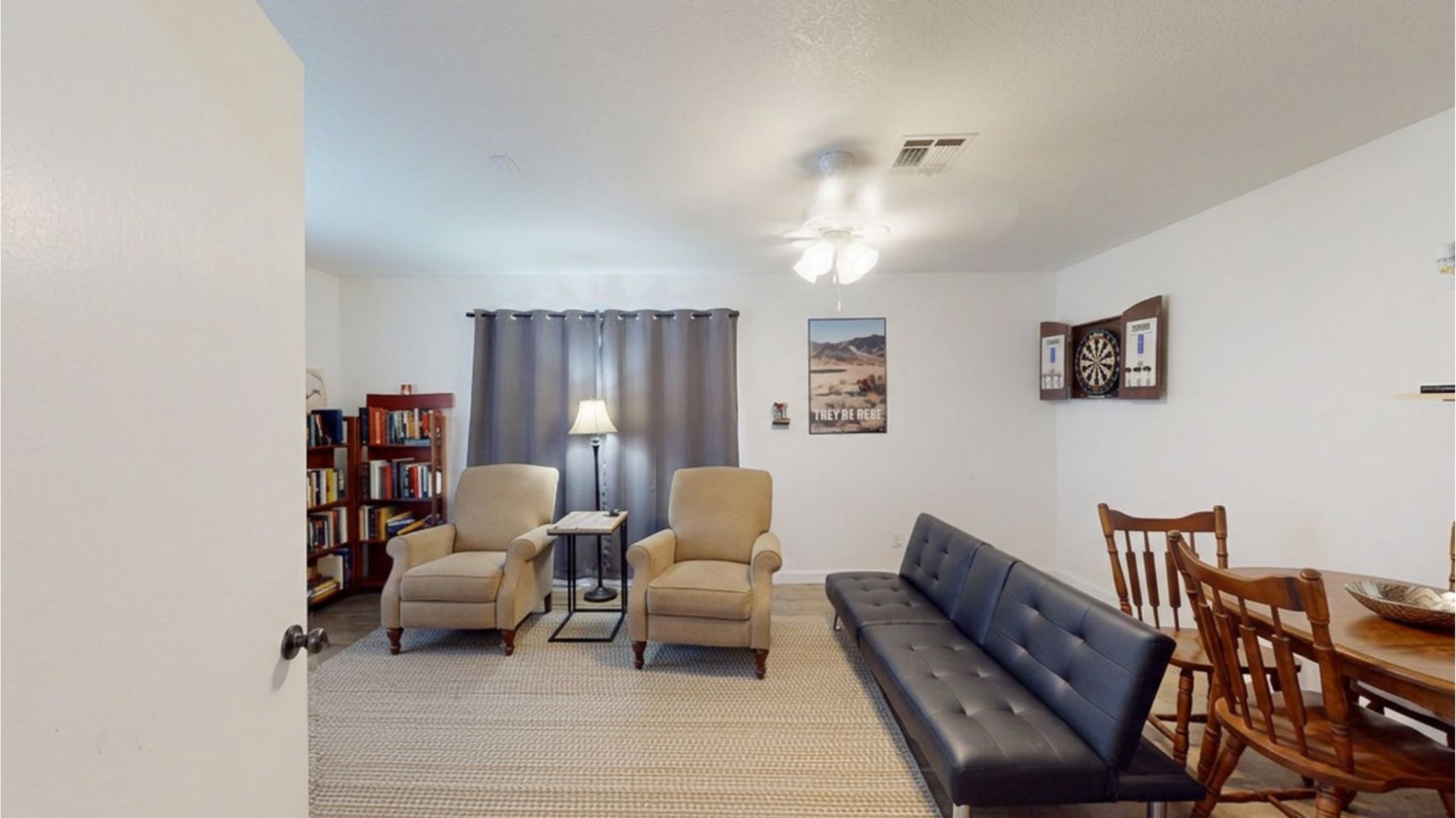817 E 15th