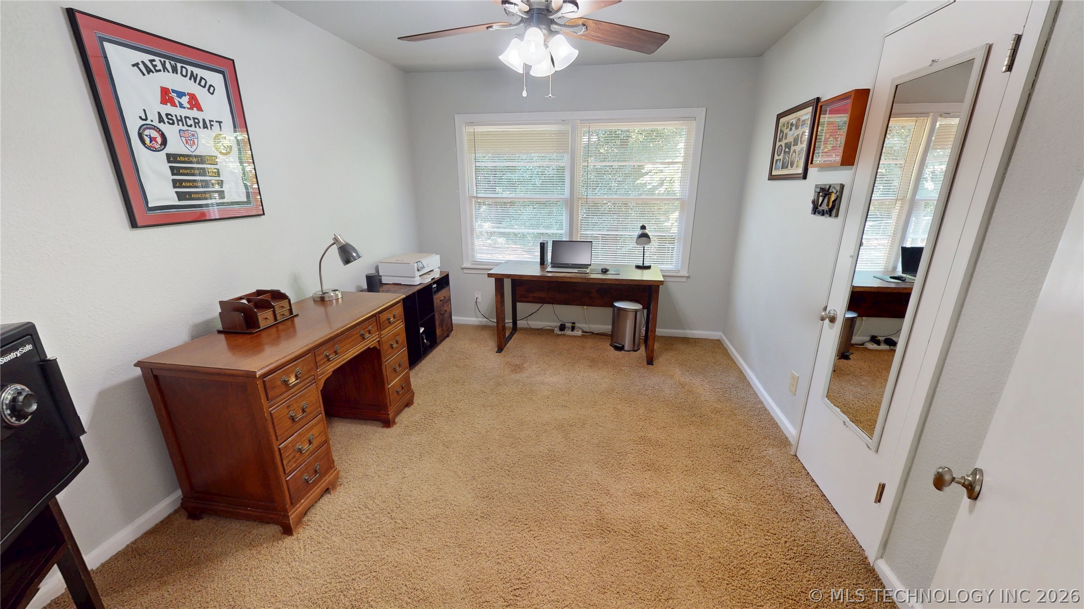 1427 Pine