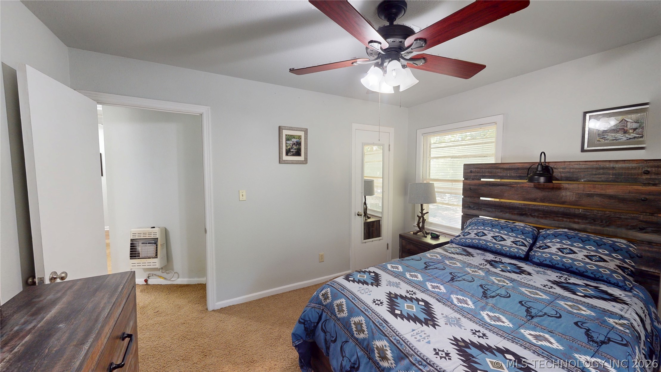 1427 Pine