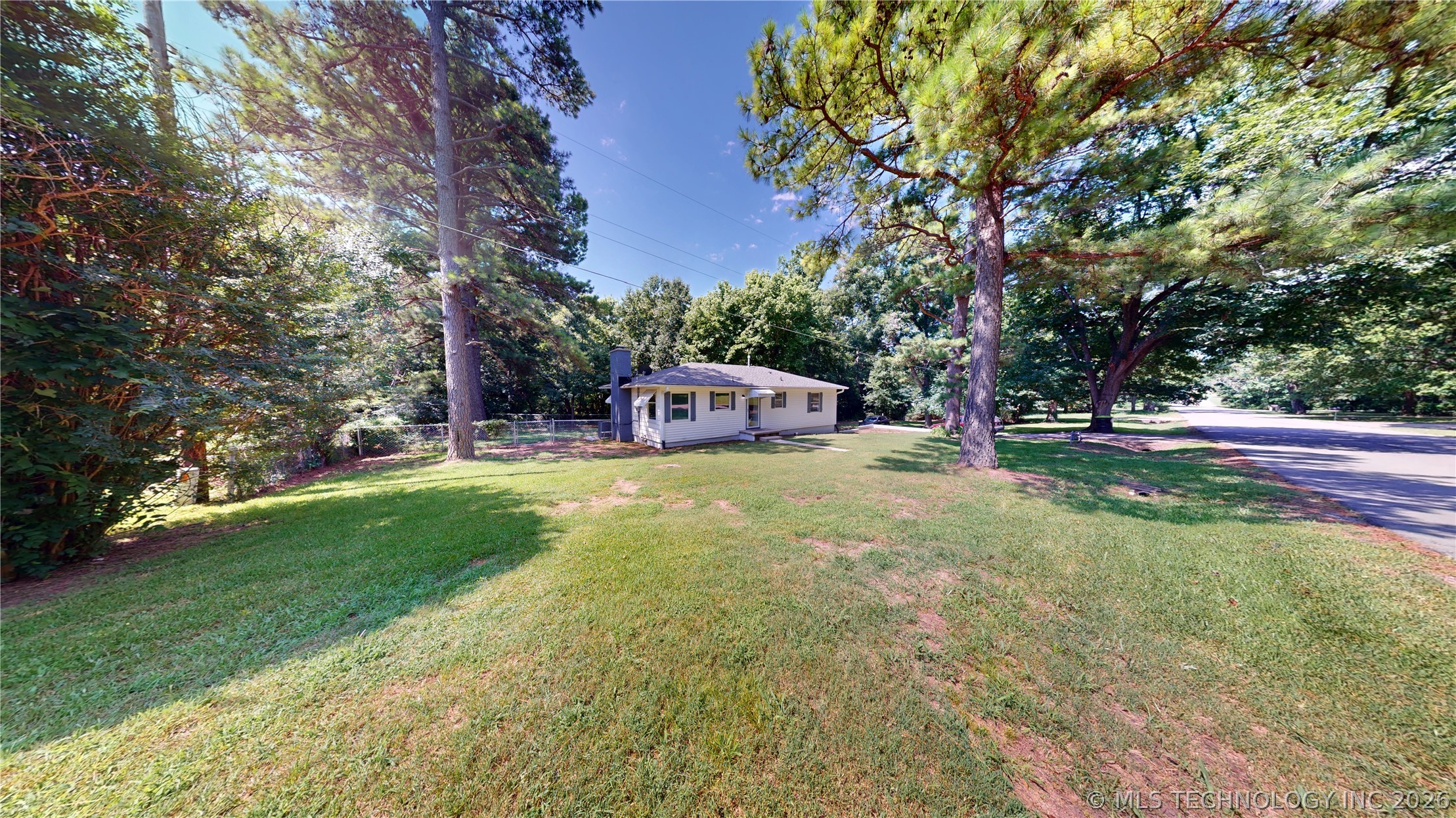 1427 Pine