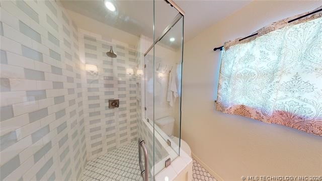 16712 County Road 1580