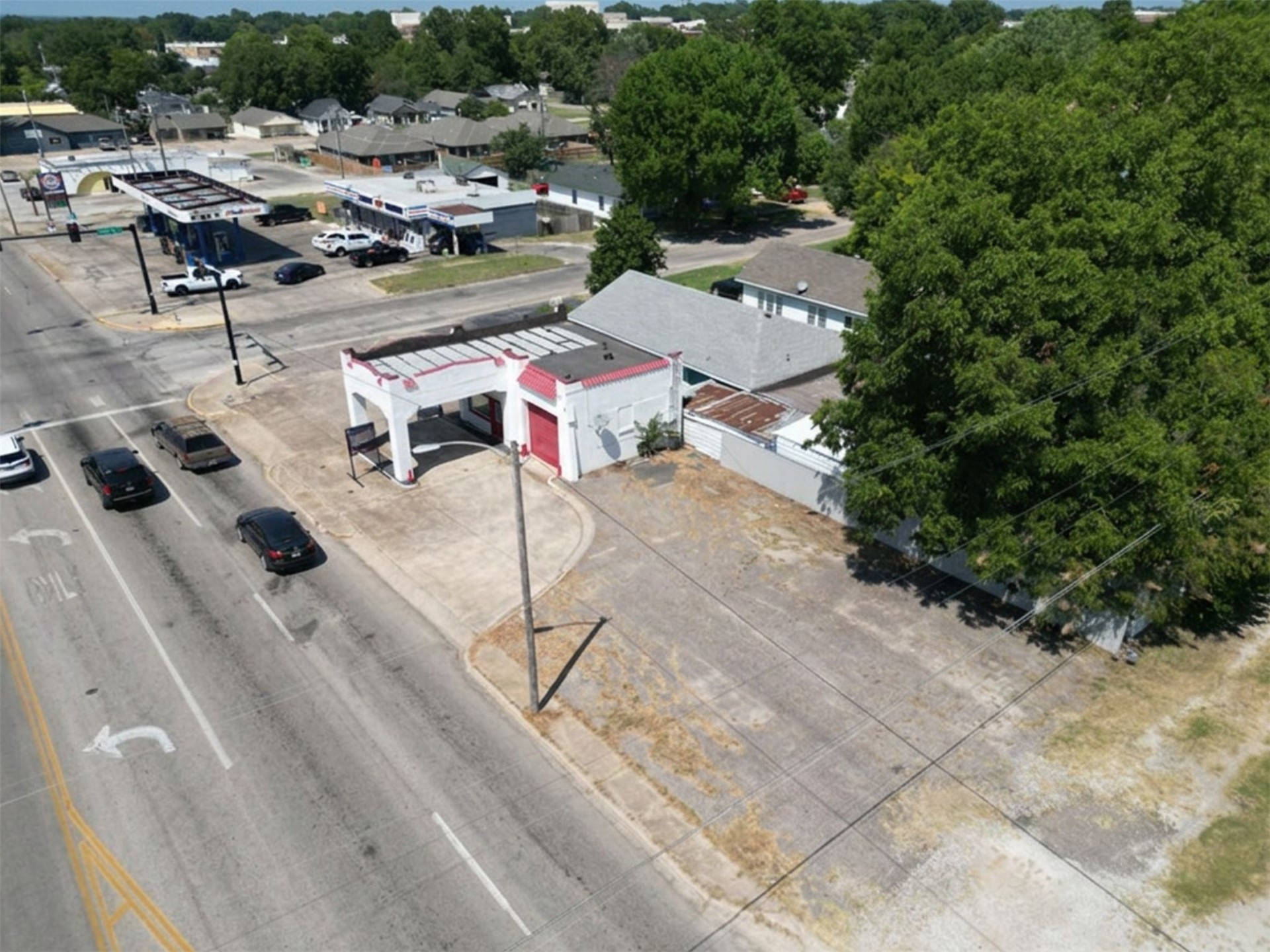 400 S Mississippi
