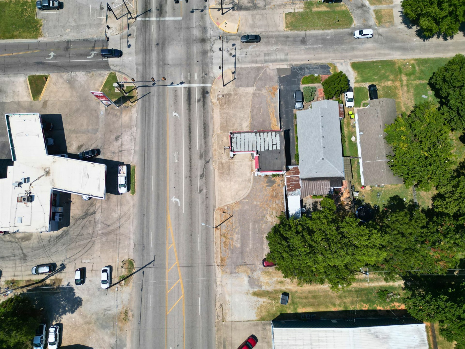 400 S Mississippi