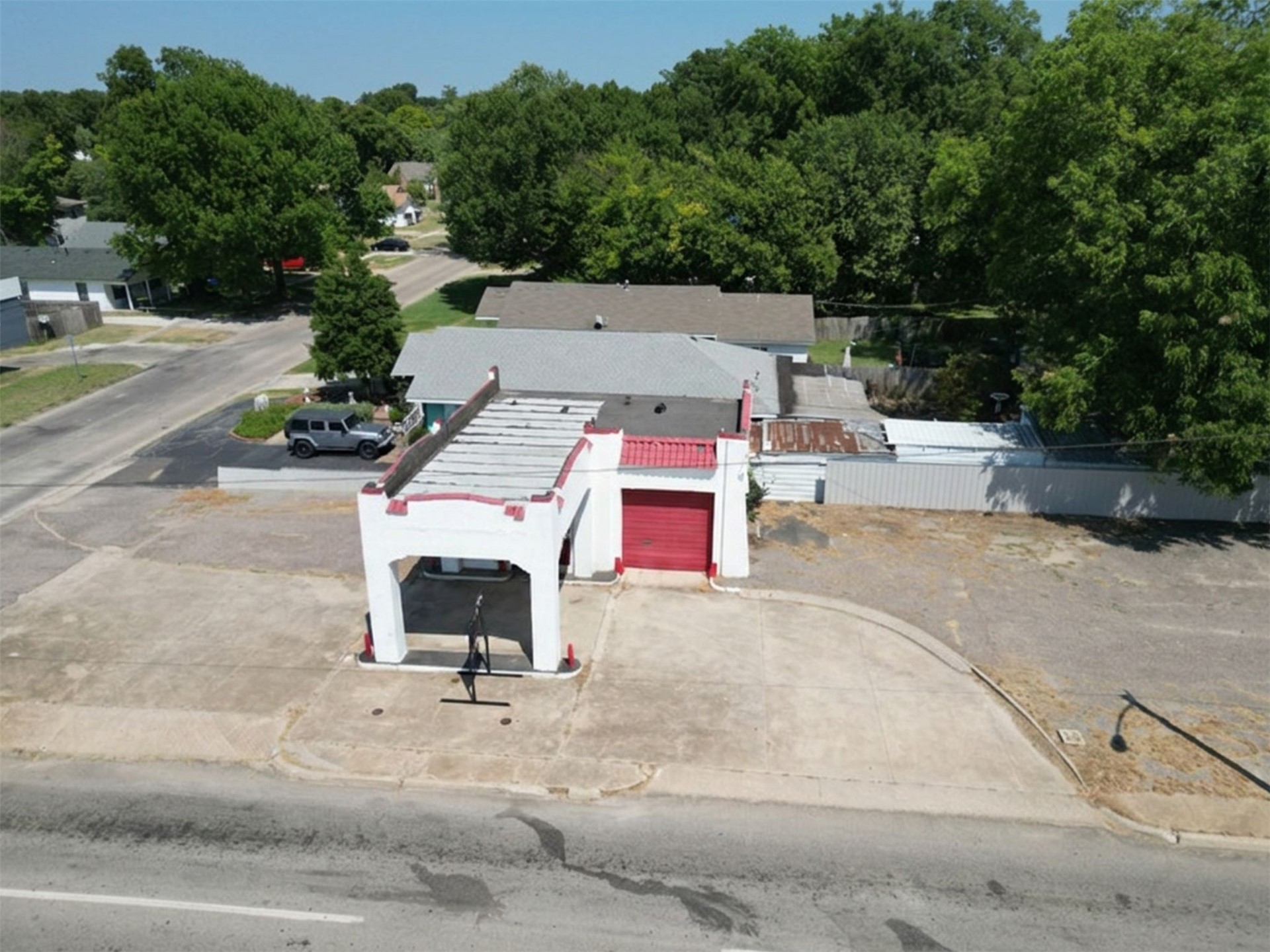 400 S Mississippi