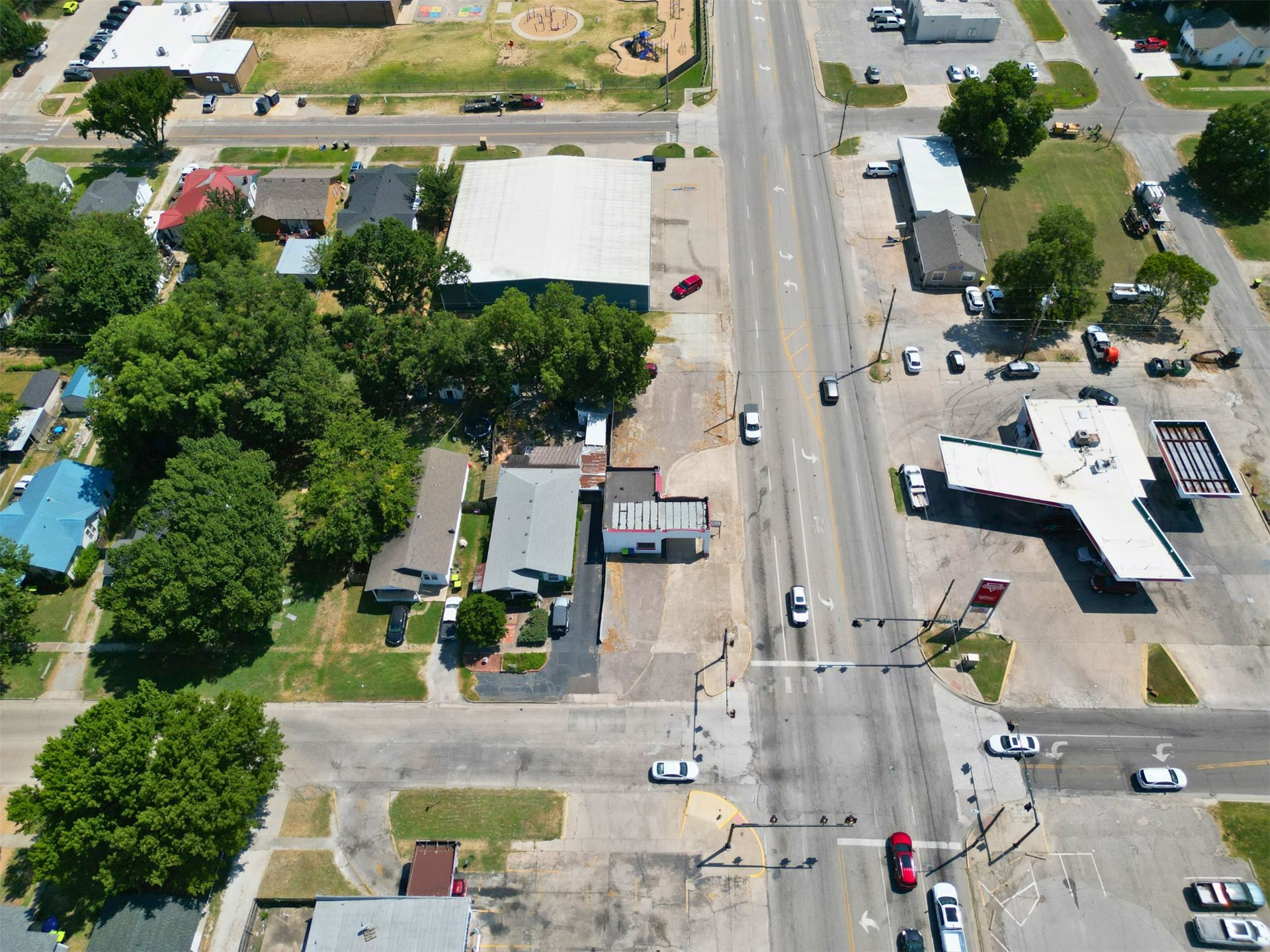 400 S Mississippi